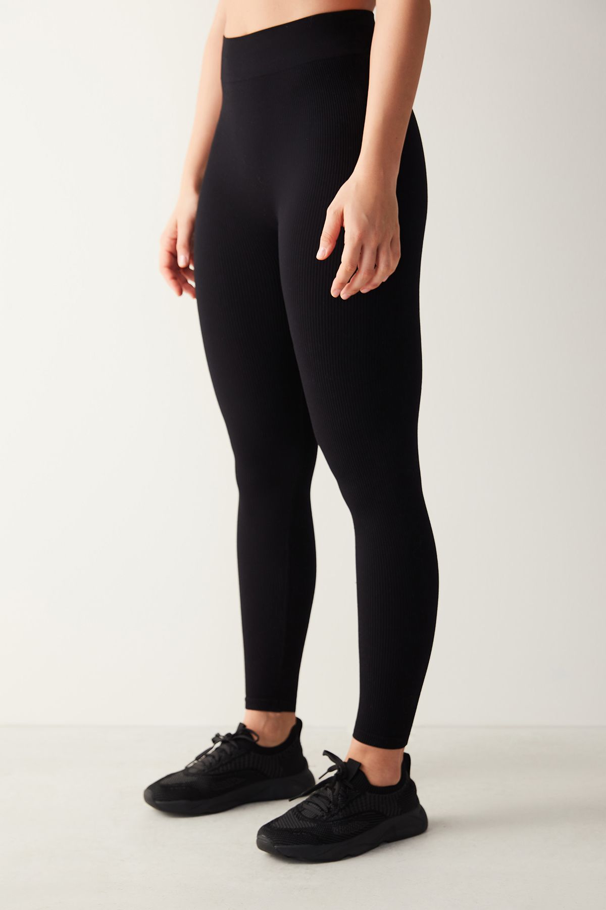 Penti-Leggings - Black - High Waist 1