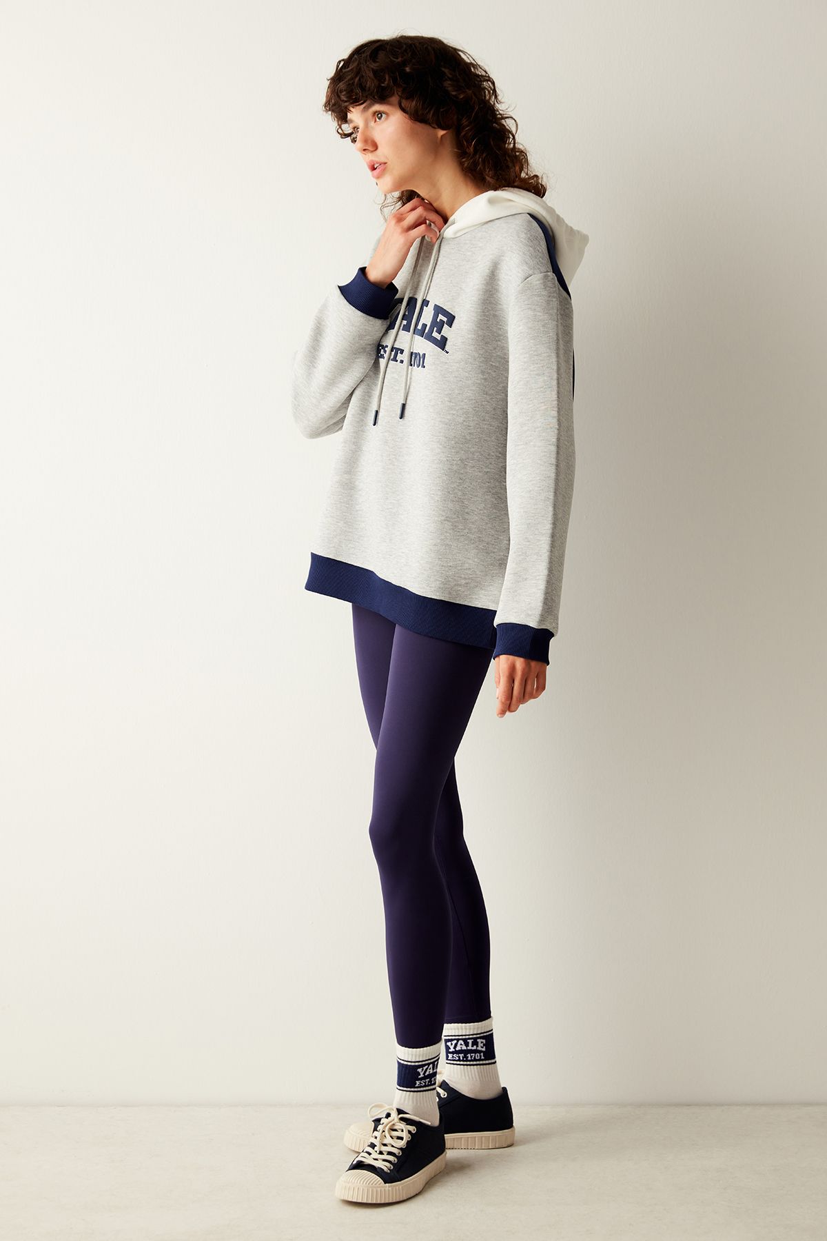 Penti-Yale Slogan Printed Colorful Sweatshirt -Unique Collection 2