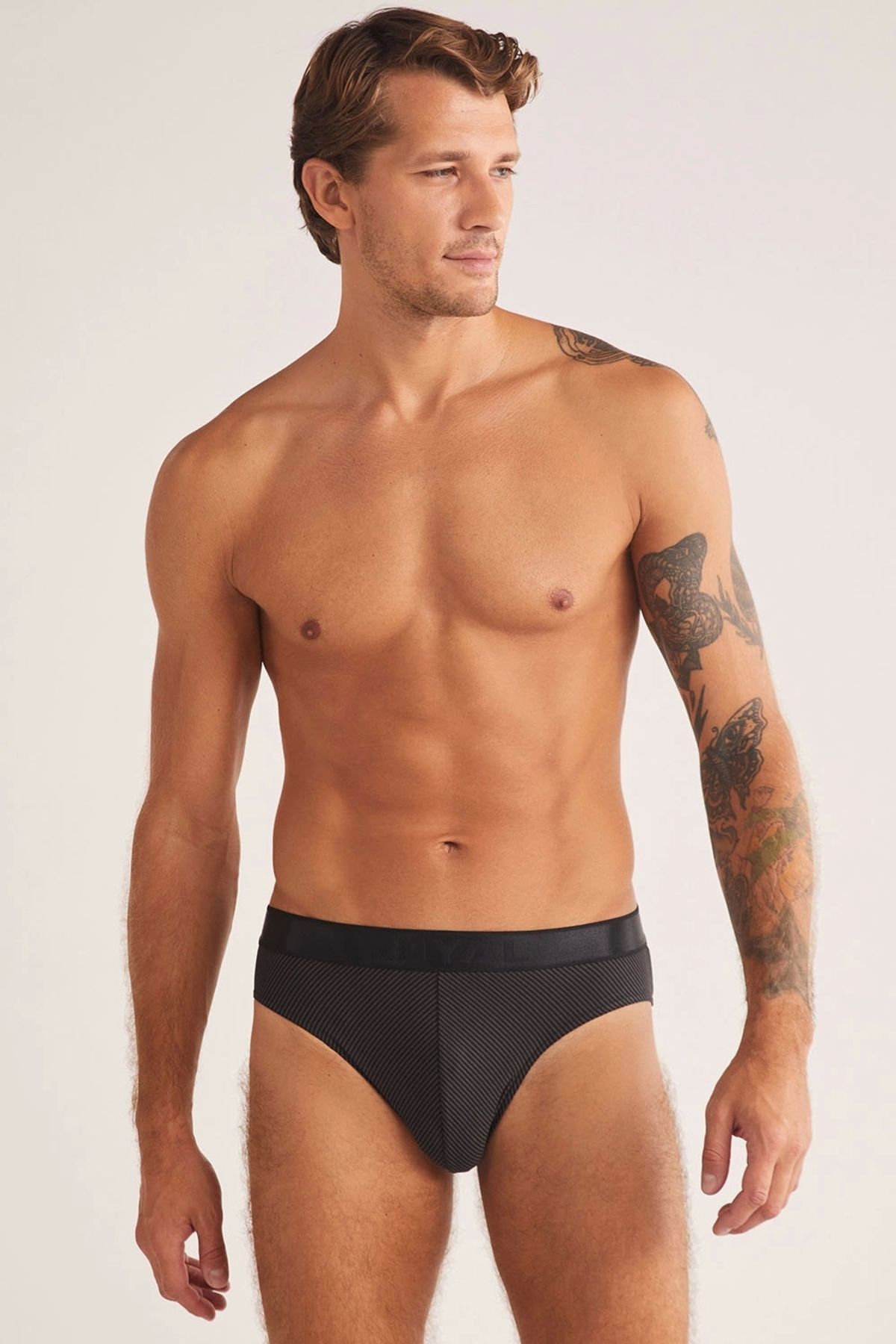 Kom-Lukas Striped Men's Sprint - Black 2