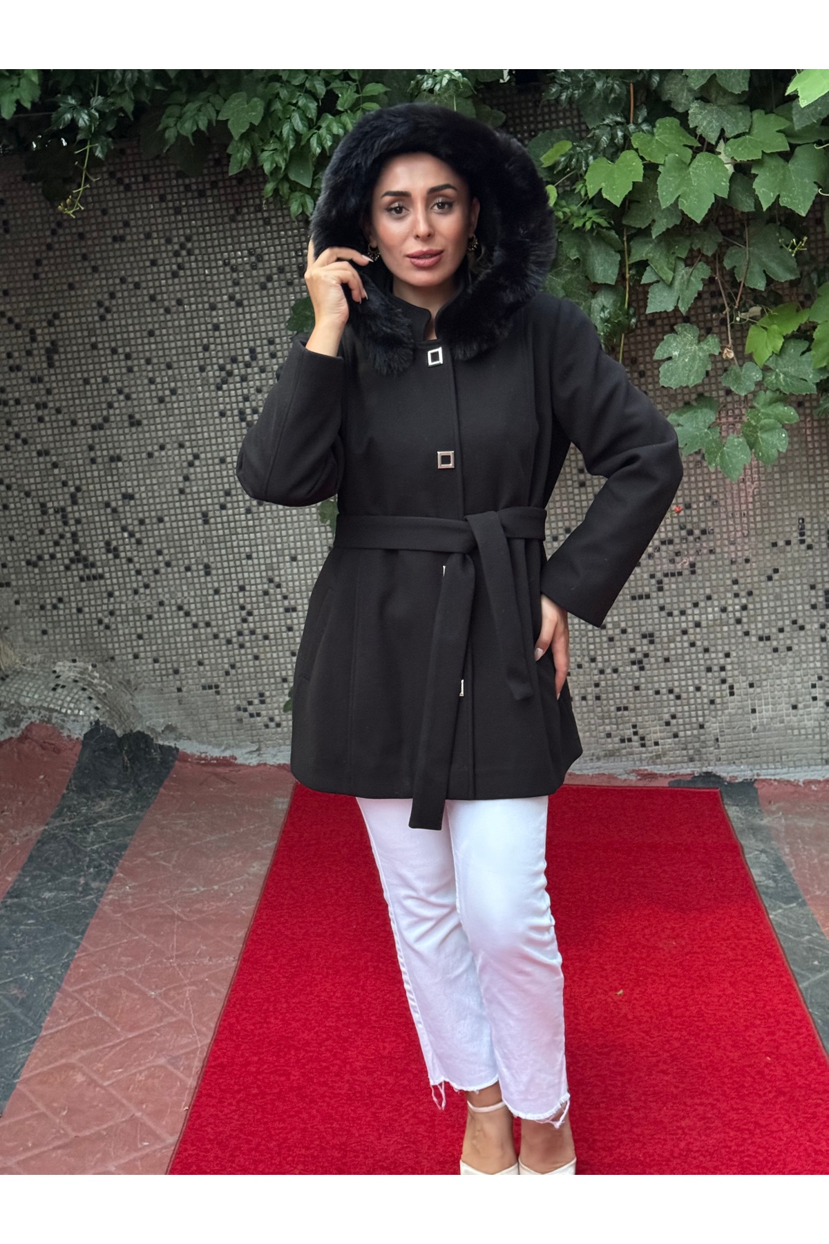 Cristina tokalı kısa kase kaban görsel 2