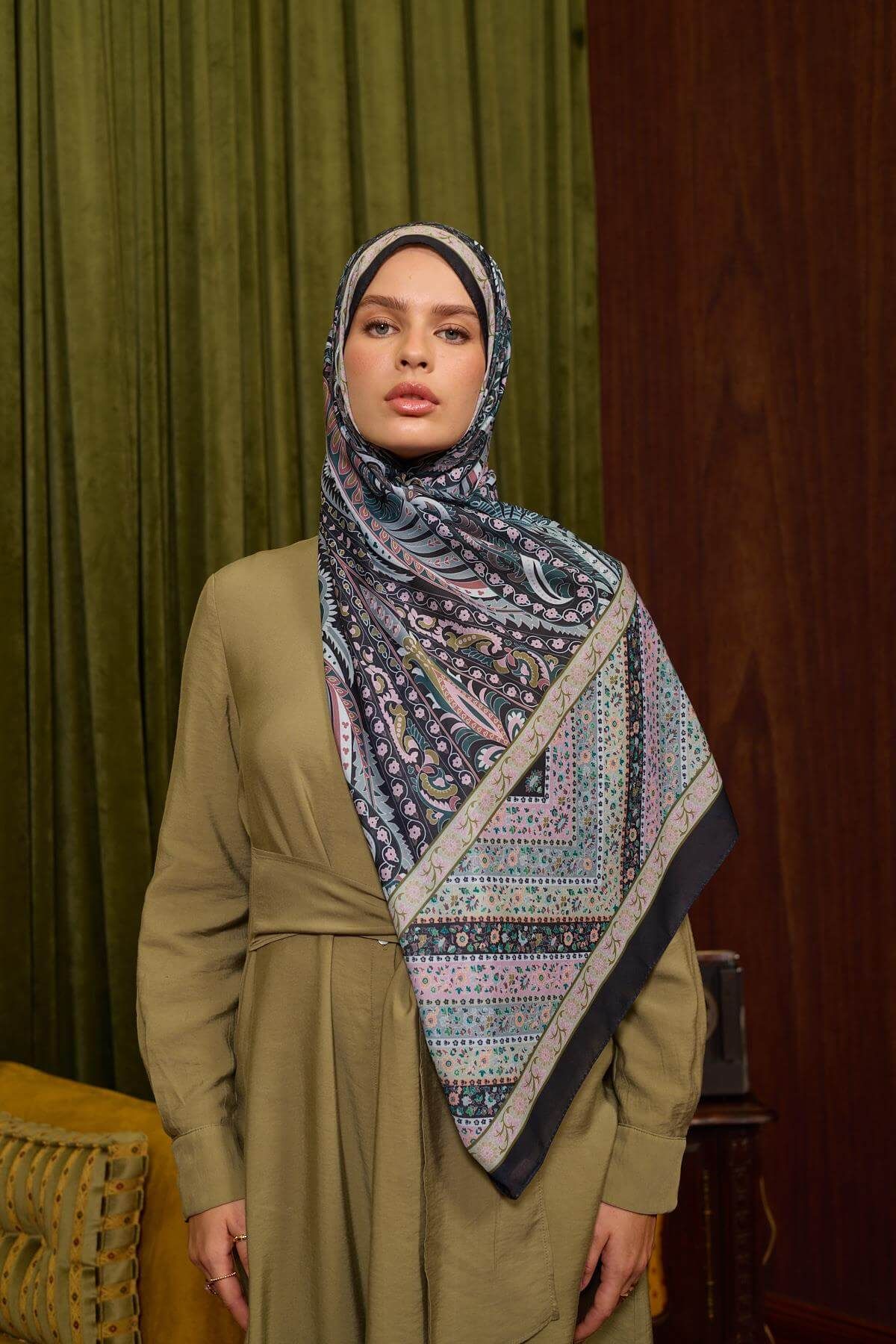 İpekhan-Marrakech Collection Soft Shawl Black Grey 3047-08 4