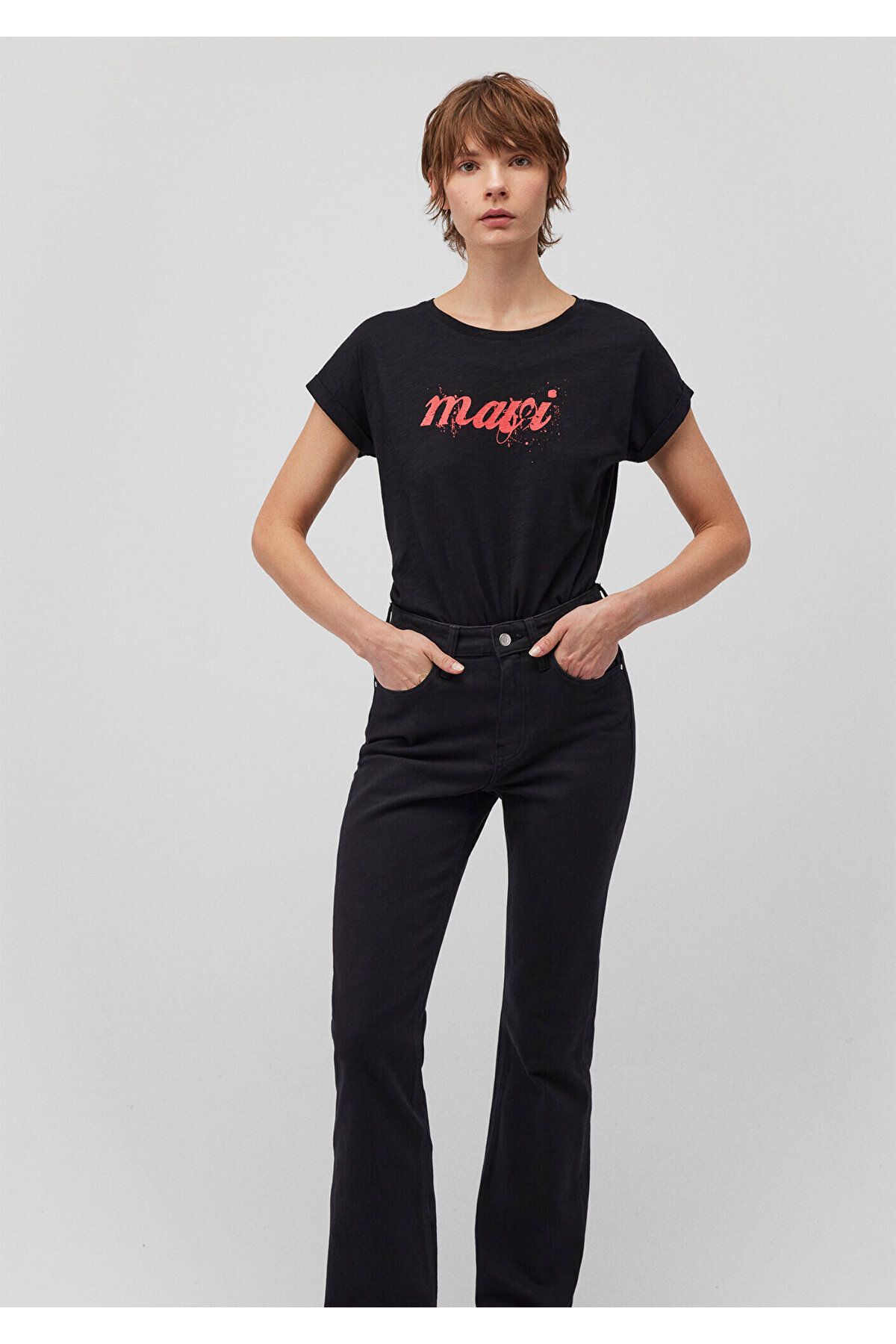 Mavi Logo Baskılı Siyah Tişört Slim Fit / Dar Kesim 166422-900