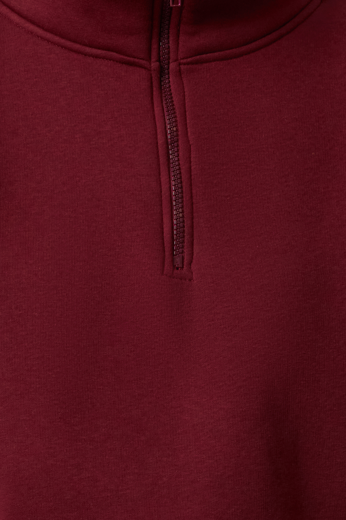 Trendyolmilla  Bordo Rahat Kesim Crop Fermuarlı Dik Yaka Kalın İçi Polarlı Örme Sweatshirt TWOAW24SW00221 - Görsel 3