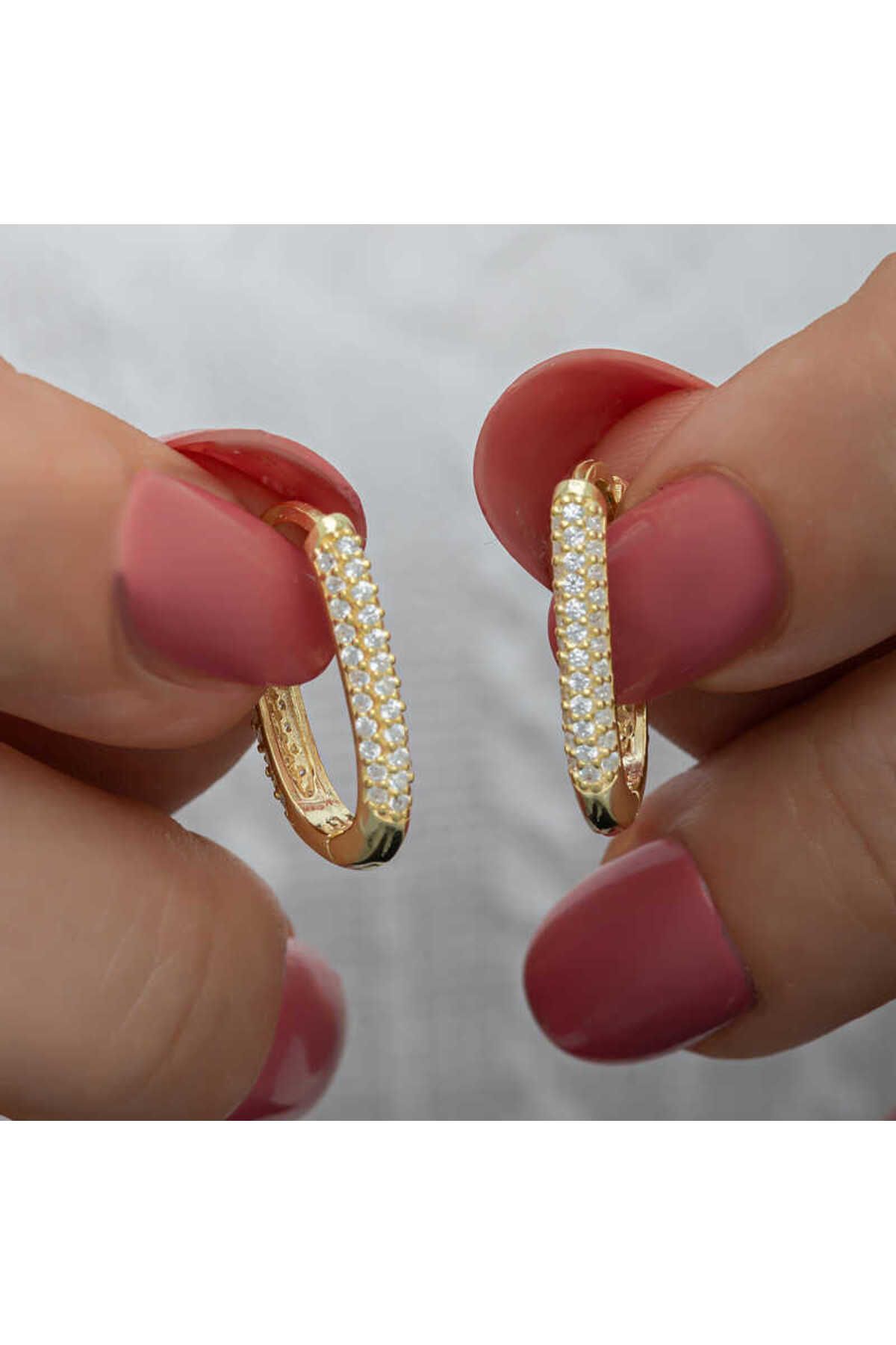 BAZAARİO Gümüş Gold Çift Sıra Beyaz Taşlı J Kadın Küpe