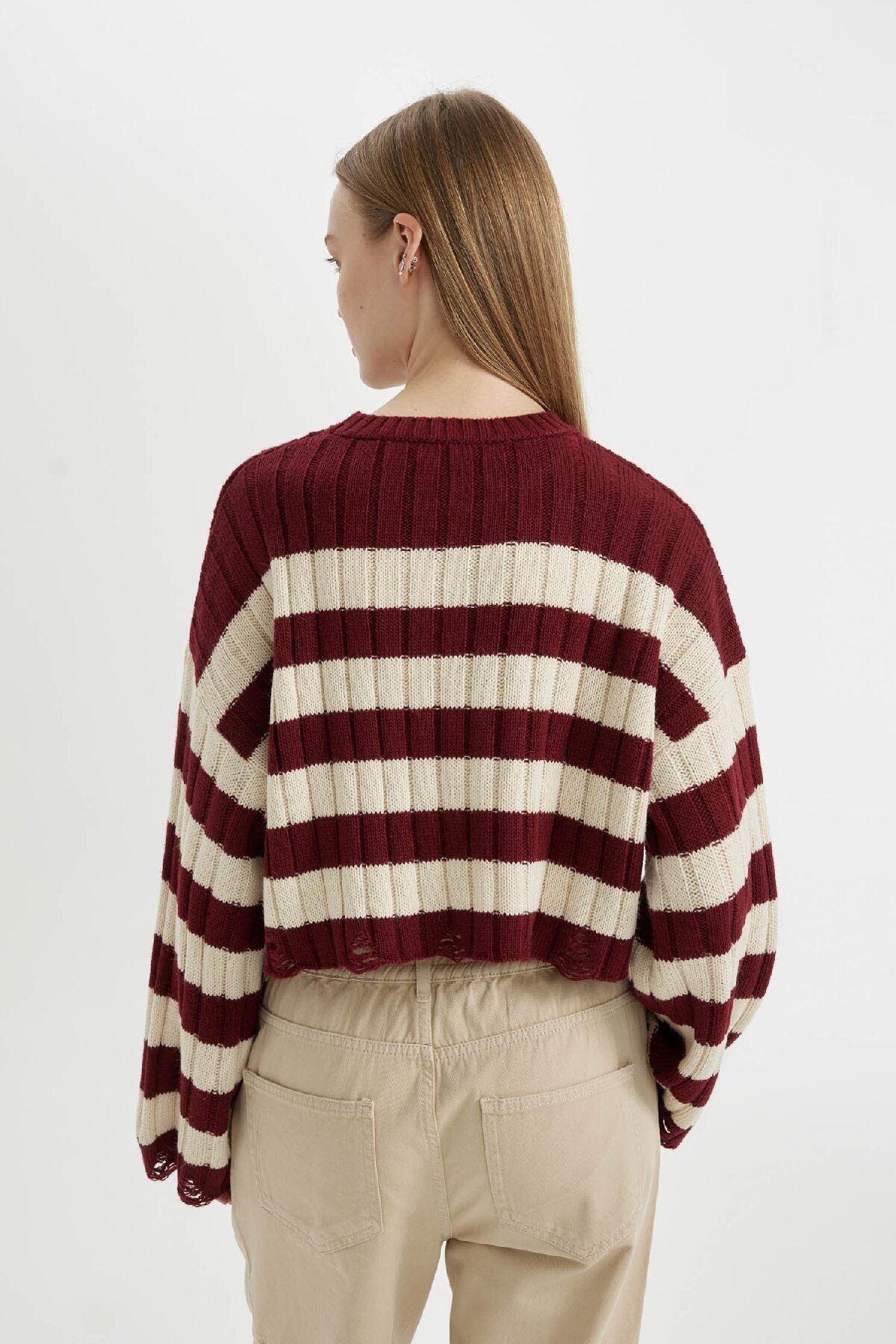 DeFacto-Regular Fit Striped Crew Neck Crop Knitwear Sweater A8152Ax24Wn 6