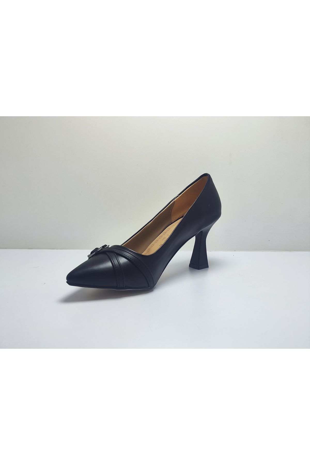 Hanedan-Black Thin Heeled Buckle Skin Sitletto Women's Shoes 1