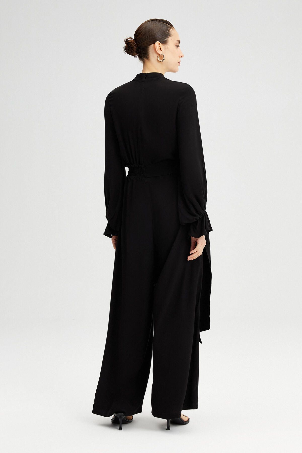 Touché Privé-Jumpsuit aus Viskose mit Taillengürtel 5