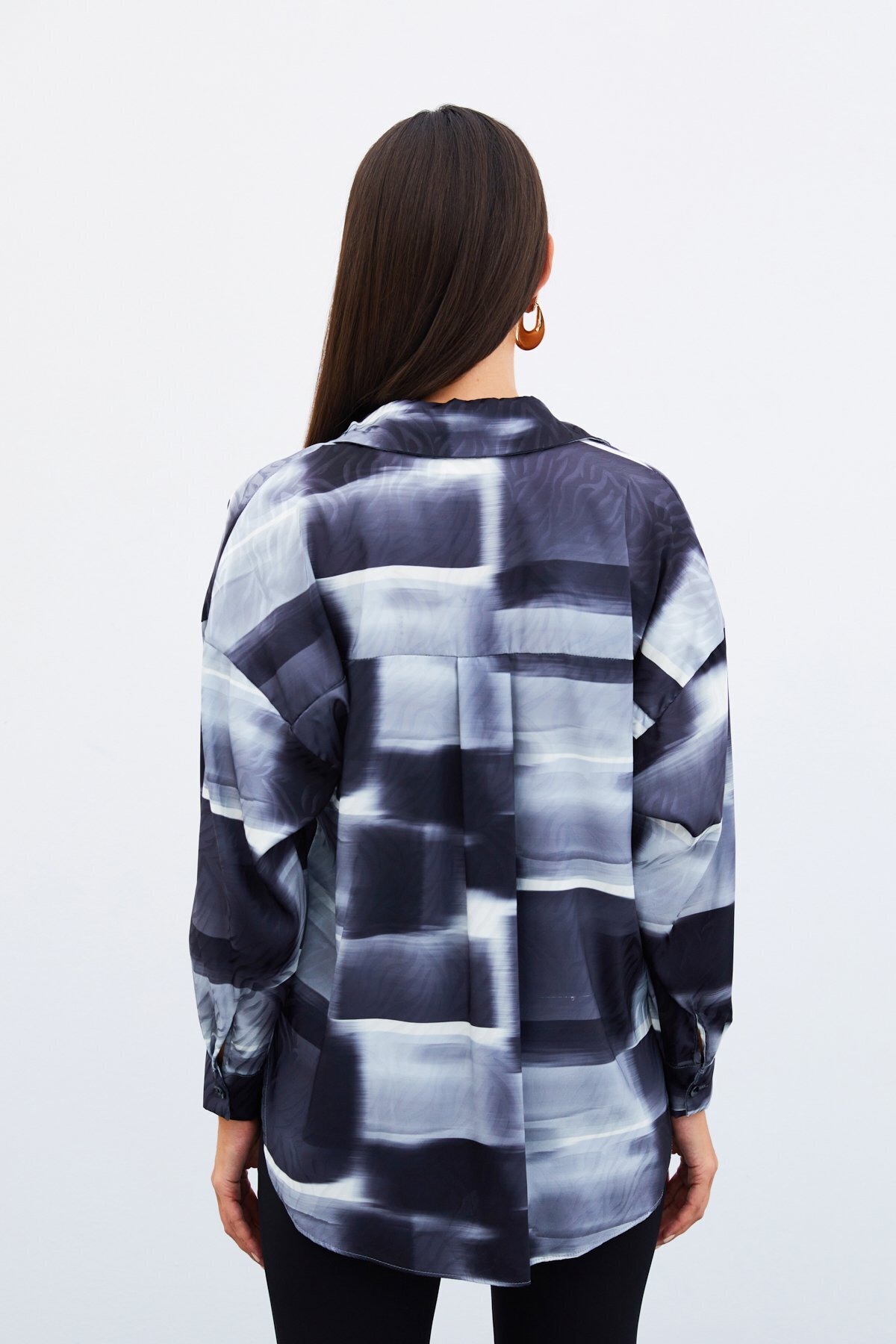 Sateen-Patterned Long Shirt - BLACK 8