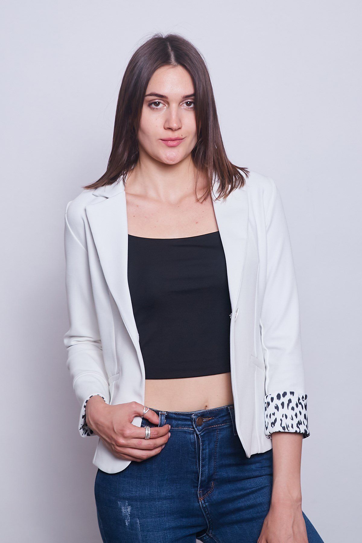 Jument-Collared Flato Pocketed Sleeve Double Long Sleeve Office Stylish Blazer Fabric Jacket-cream 2