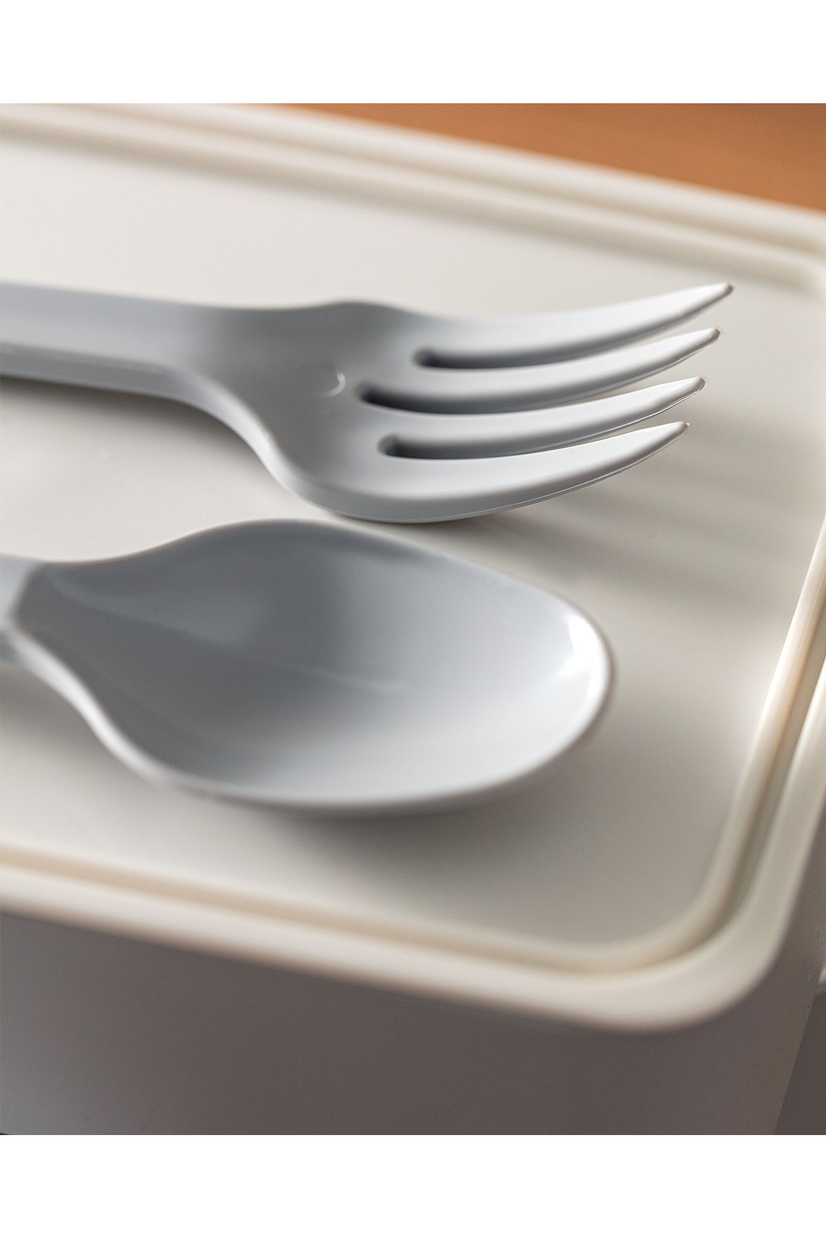 Madame Coco-Bonnie - Comfortable Lunch Box with Spoon 3