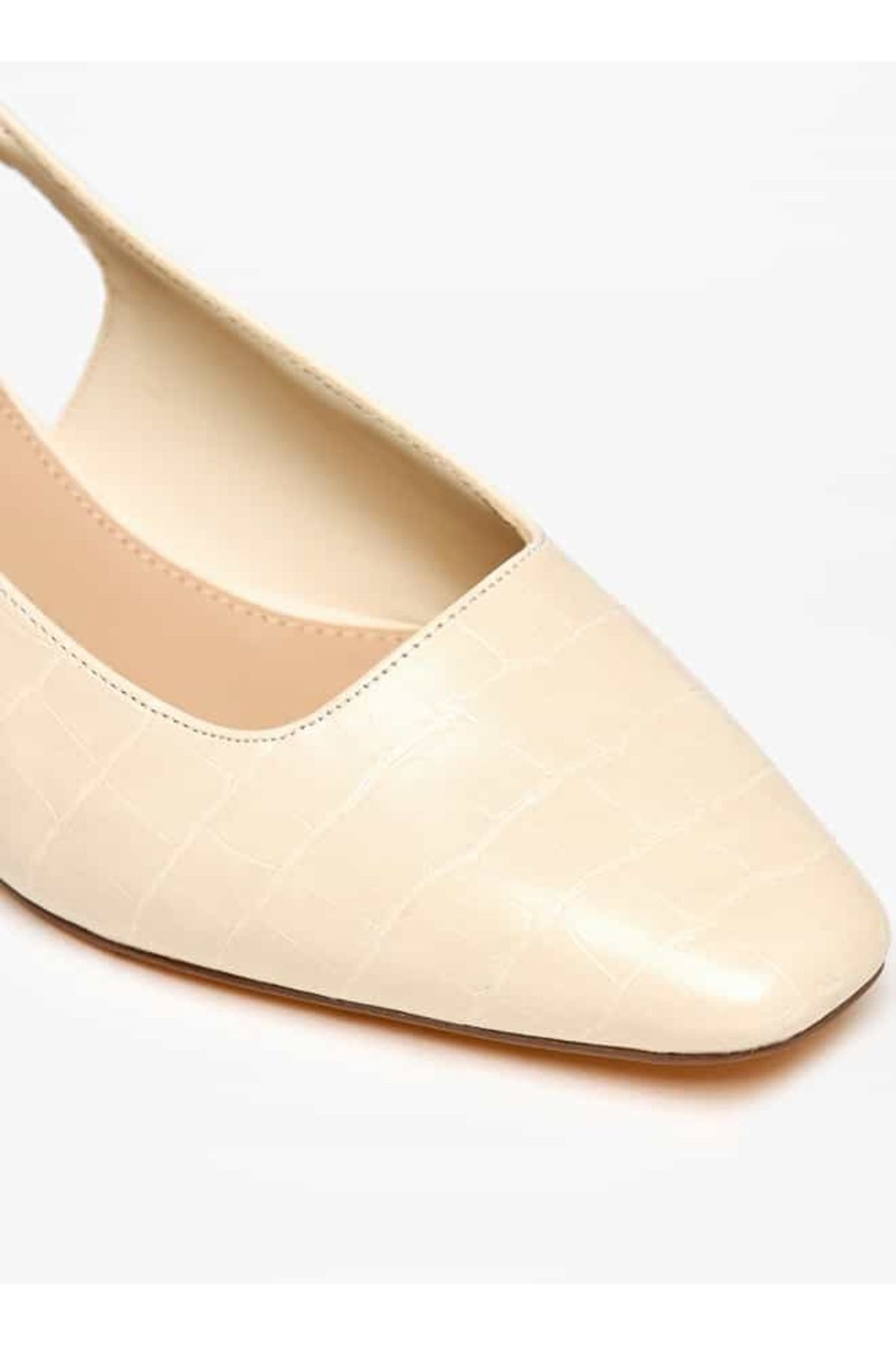 Flora Bella by Shoexpress-Flora Bella Textured Slingback Mules with Block Heels 5