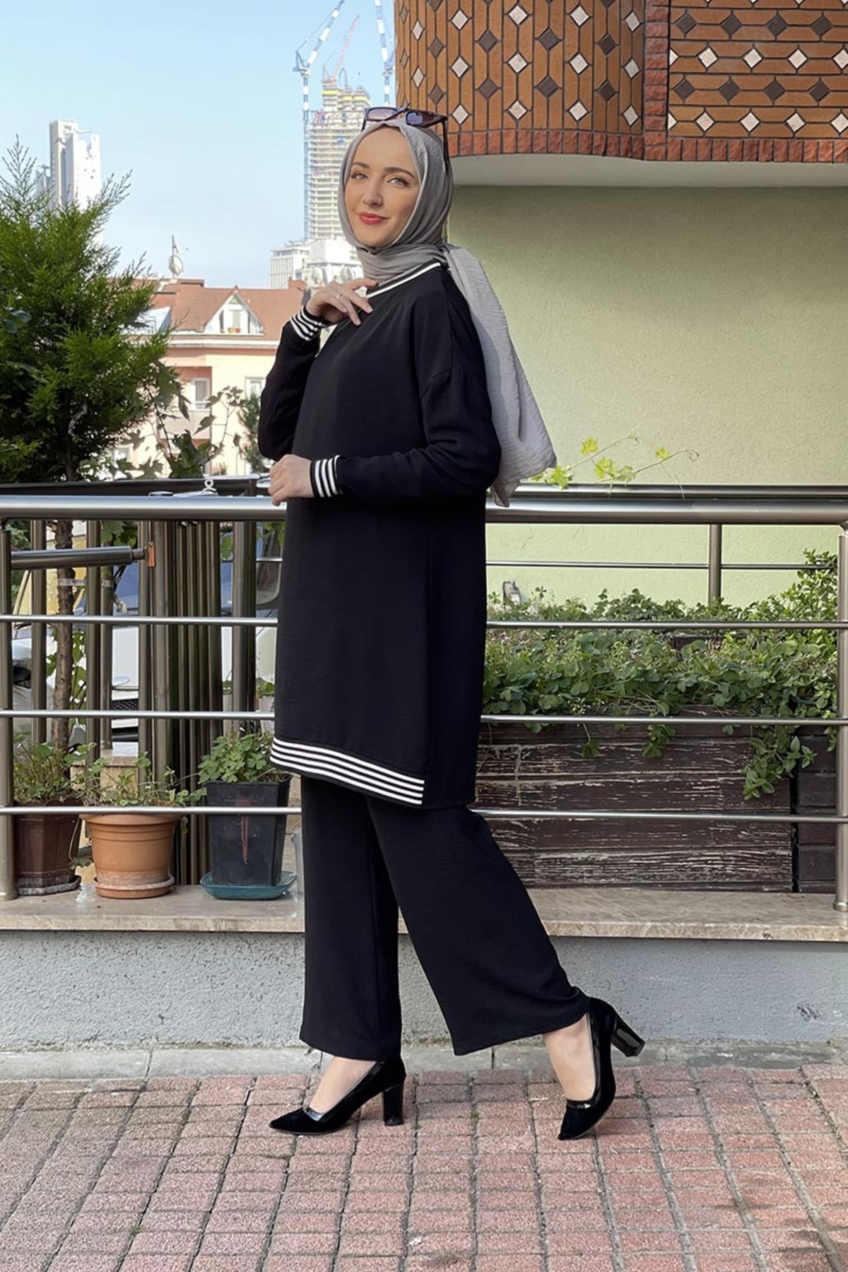 Ramby Moda Çizgi Tesettür Takım Fiyatı, Yorumları - Trendyol