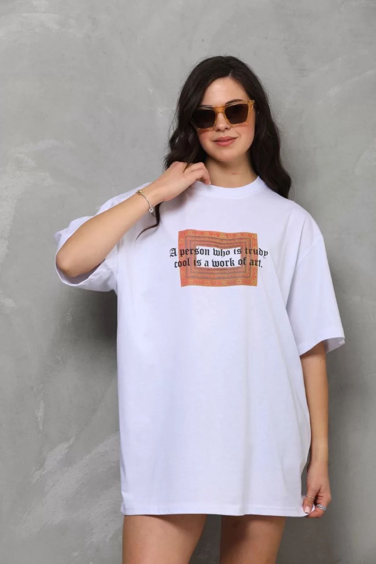 ONZEMU Unisex Bisiklet Yaka Baskılı Oversize T-Shirt - Beyaz