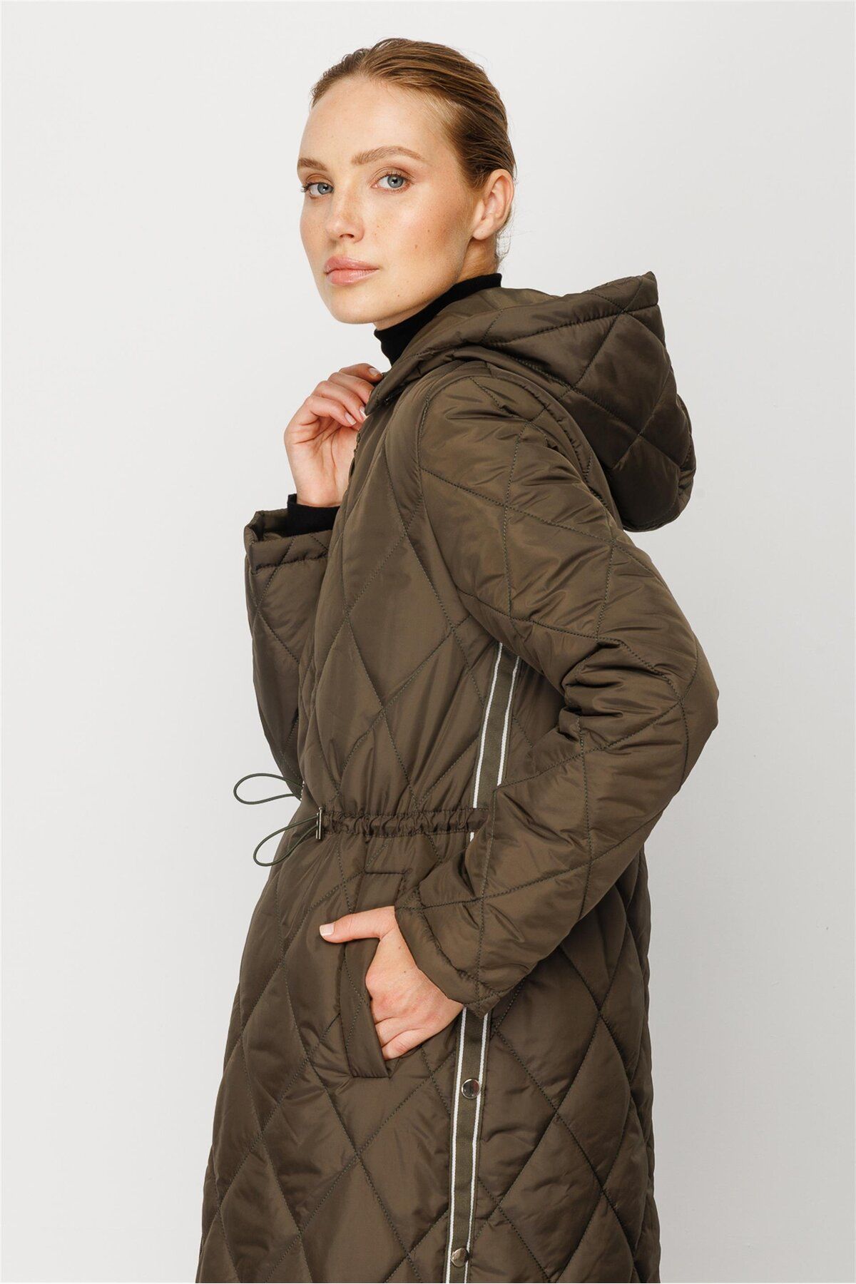 Micca-Extra Sports Quilted Coat - Side Line and Accessory Detail, Khaki 6