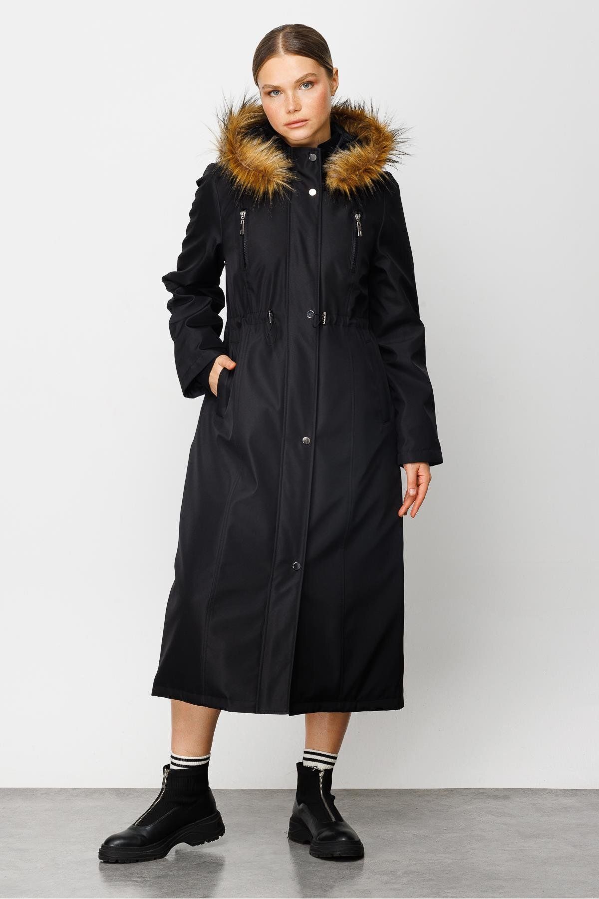 Micca-Black Quilted Coat - Sports and Timeless, Lined and Furry, All Size 1