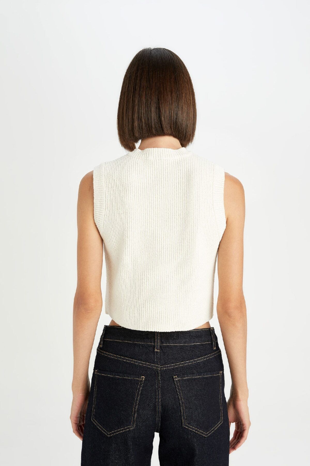 DeFacto-Regular Fit Crop Button Classic Vest E1479Ax24Wn 6