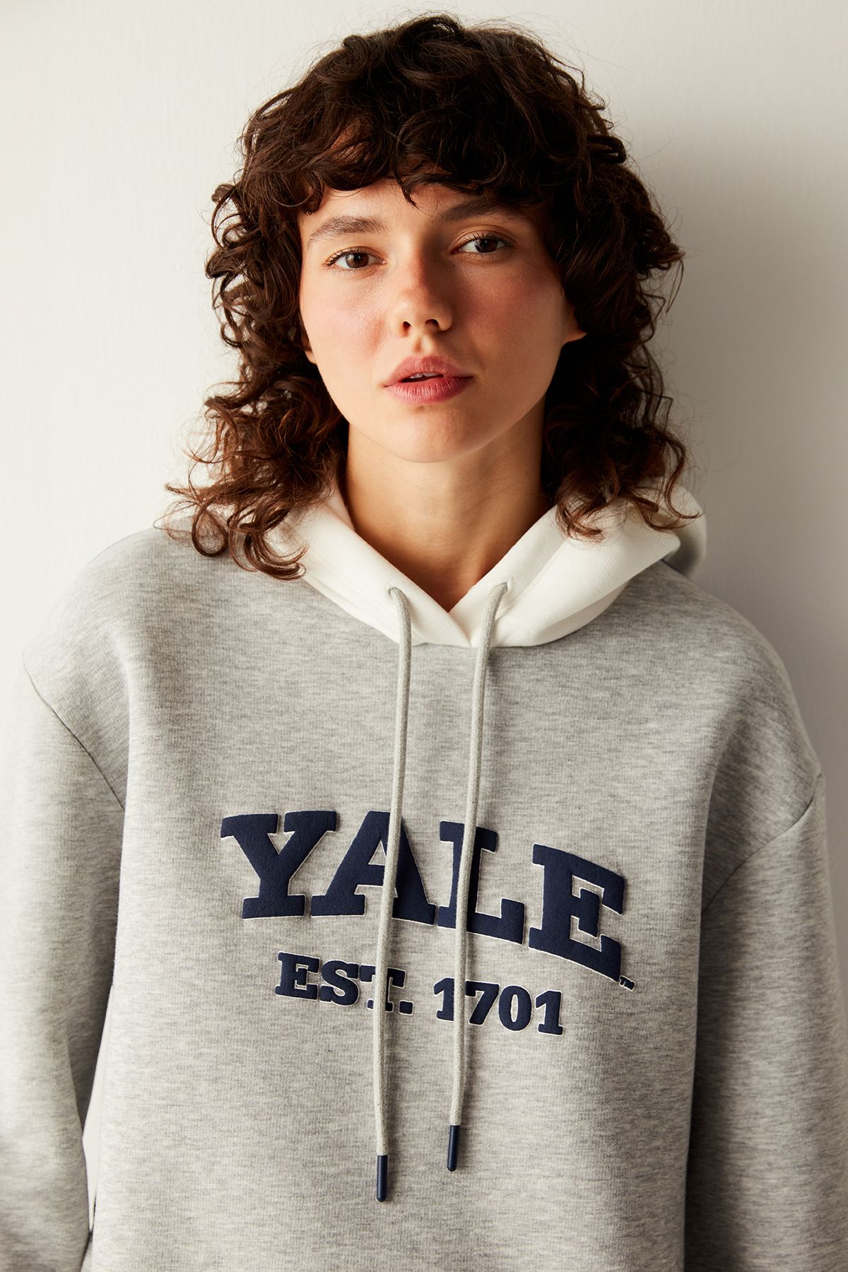 Penti-Yale Slogan Printed Colorful Sweatshirt -Unique Collection 3
