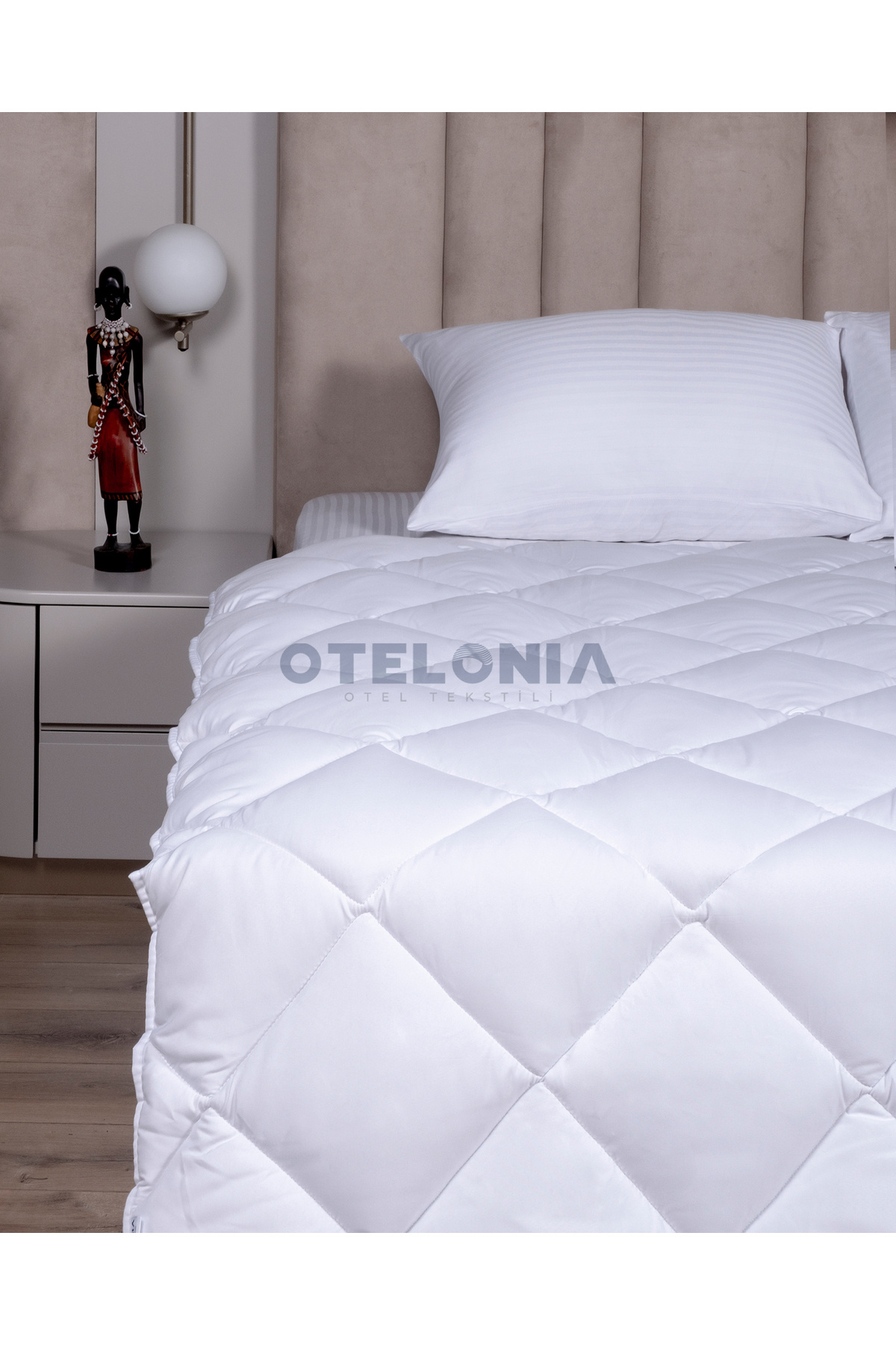 Otelonia Battal Boy Micro-Touch Yorgan + 2 Ad. Boncuk Silikon Yastık