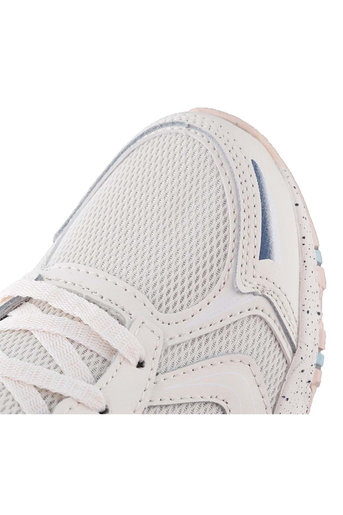 SKECHERS-Hillcrest-Vast Adventure 149820   حذاء رياضي نسائي بيج 5