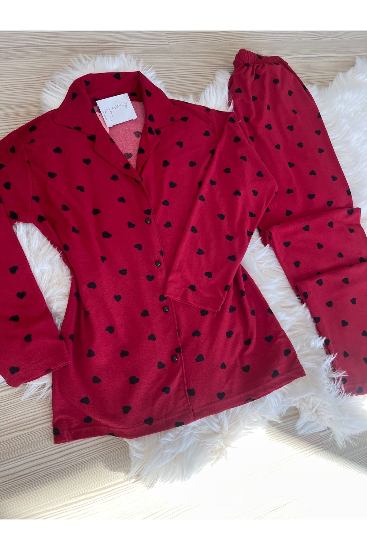 Pijamacs-Black Heart Patterned Suede Shirt Collar Long Sleeve Pajama Set on Red 6