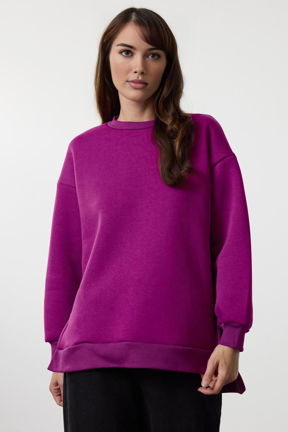 Trendyol Collection Fioletowa Polarowa Bluza Oversize Z Grubej Dzianiny Z Rozcięciami - Twoaw23sw00195 Kobieta - XS
