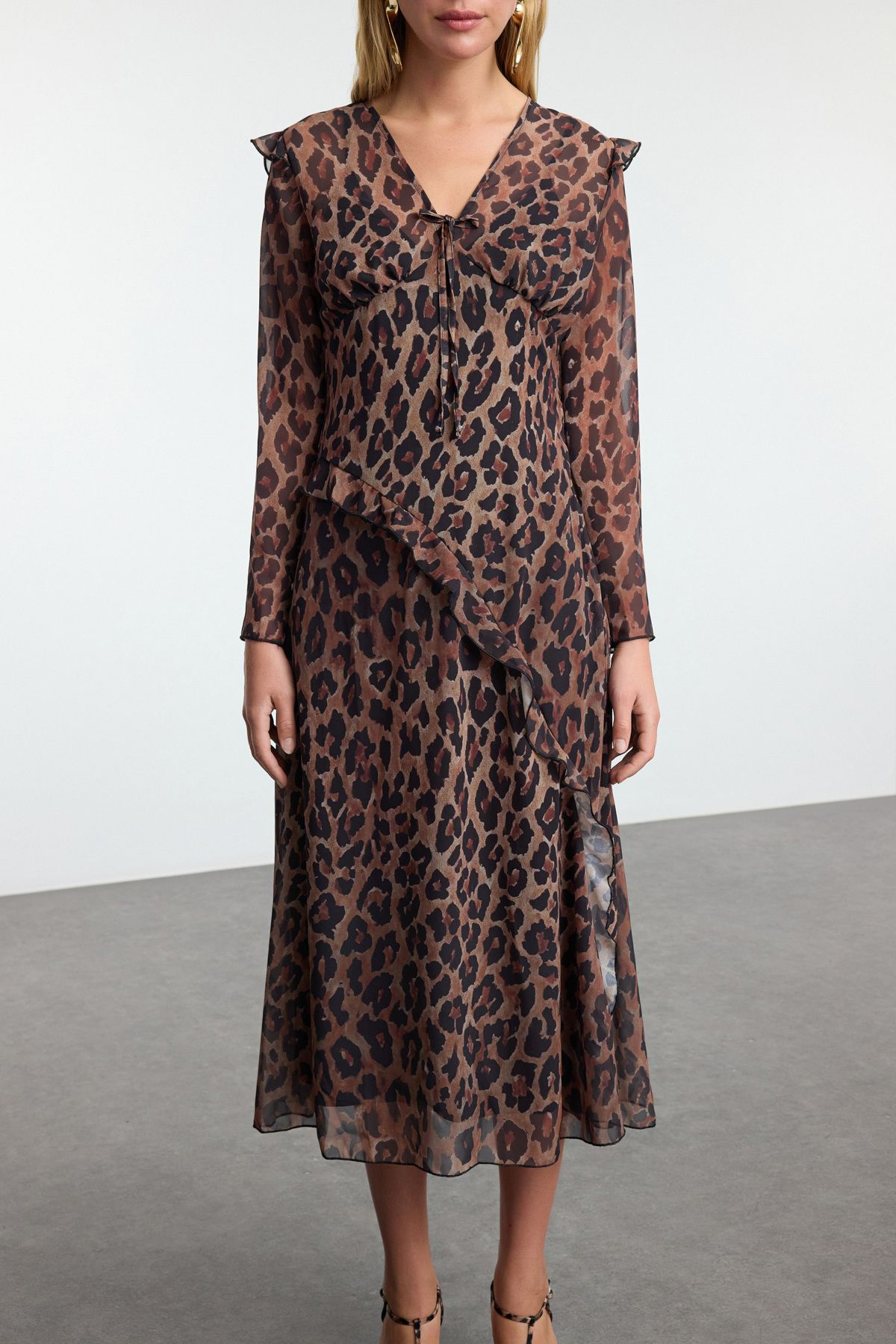 Trendyol Collection-Rochie de seară midi țesătă din șifon cu căptușeală cu imprimeu leopard multicolor Rochie de absolvire de noapte TPRAW25EL00104 3