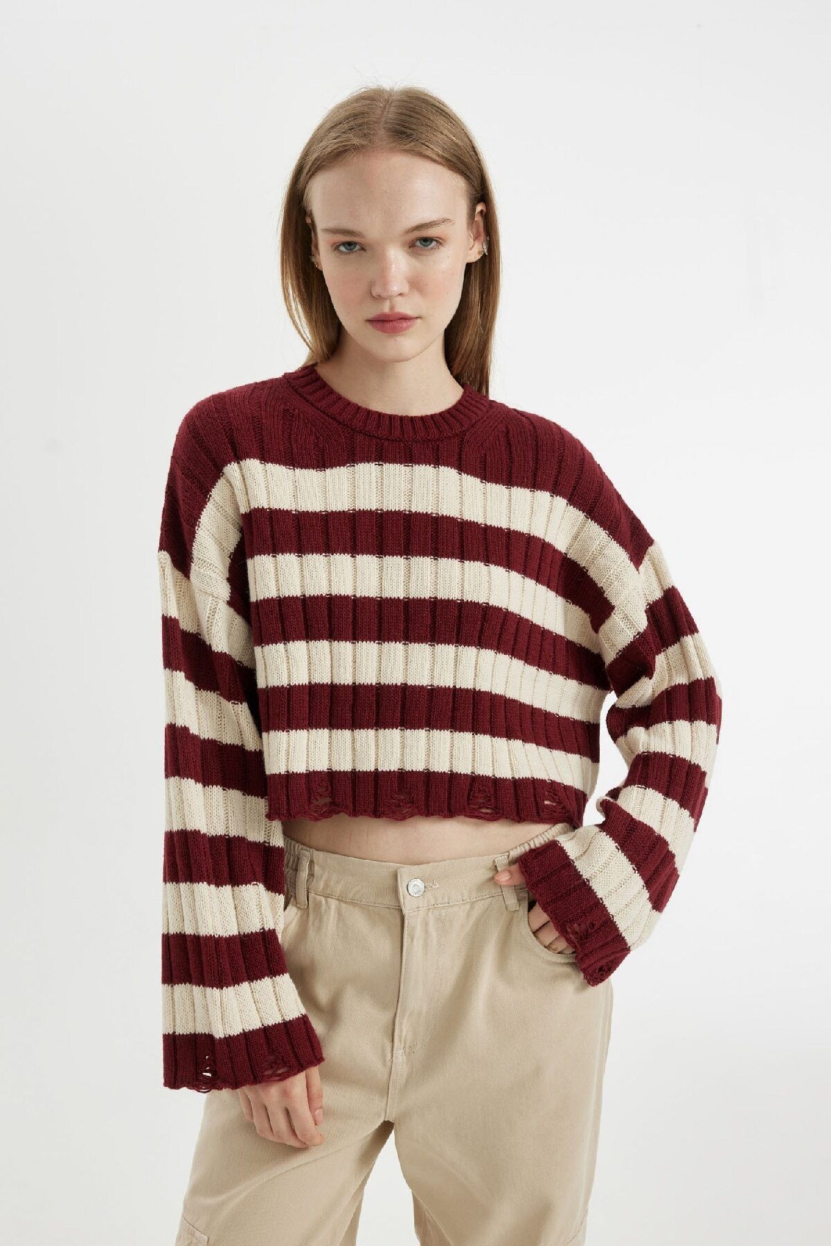 DeFacto-Regular Fit Striped Crew Neck Crop Knitwear Sweater A8152Ax24Wn 1