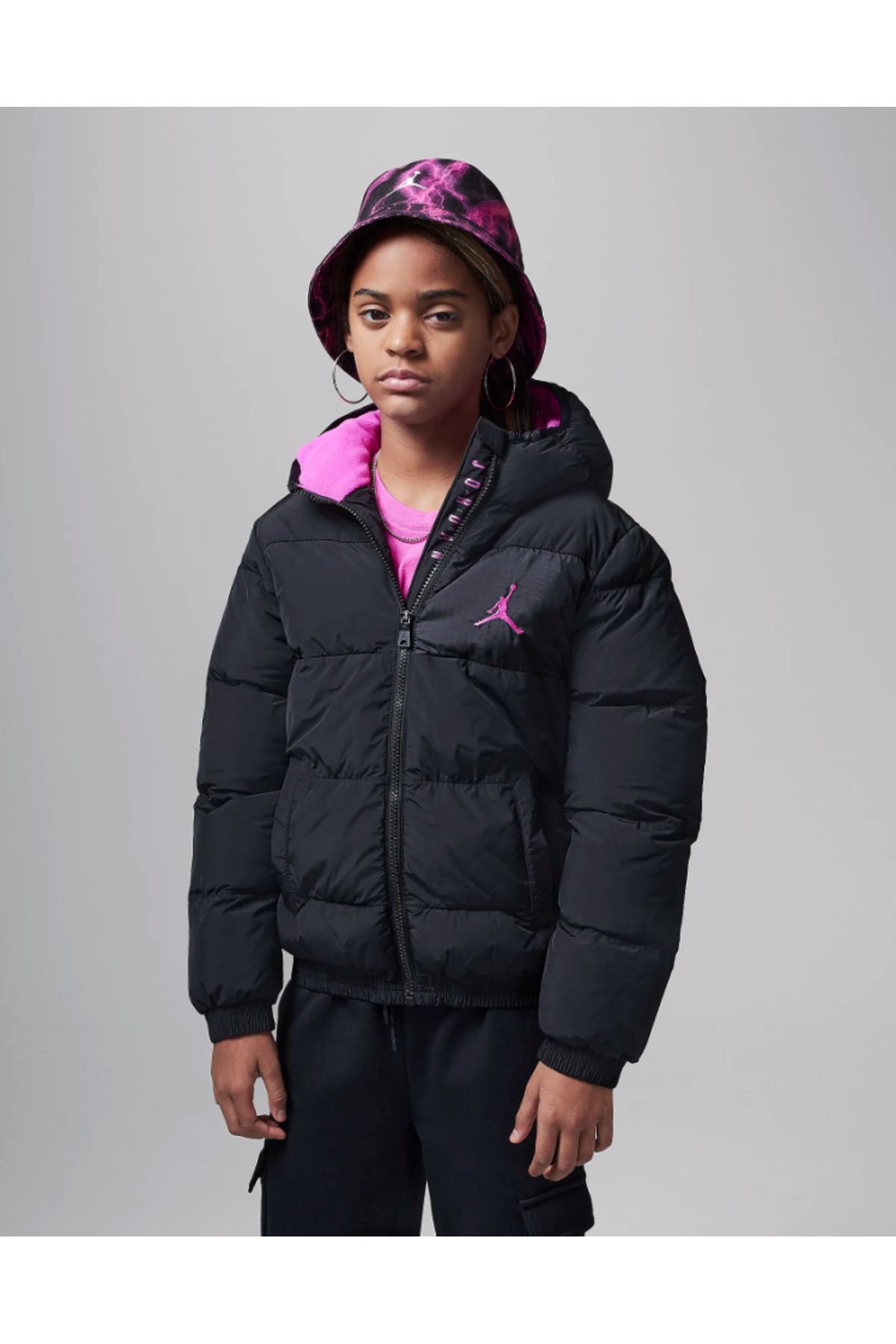 Nike-Jordan Essentail Midweight Puffer Girl's Coat 45D195-023 1