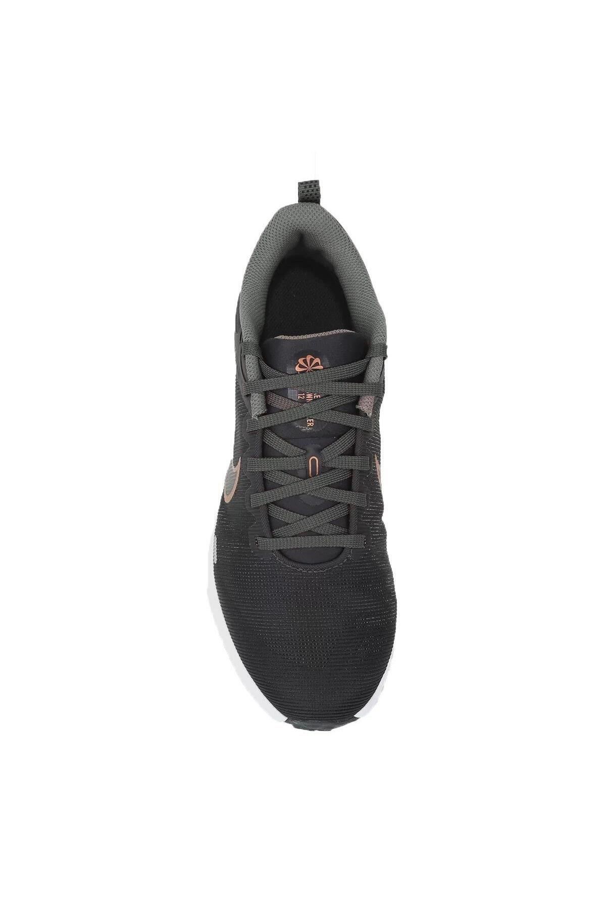 کفش دو و تمرین مشکی زنانه های رانینگ DD9294 008 Nike