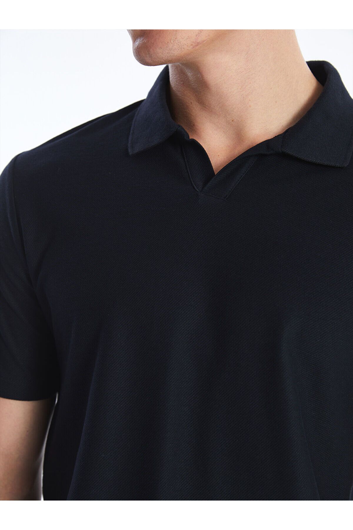 LC Waikiki-Kurzarm-T-Shirt mit Polokragen für Herren – LCW 3