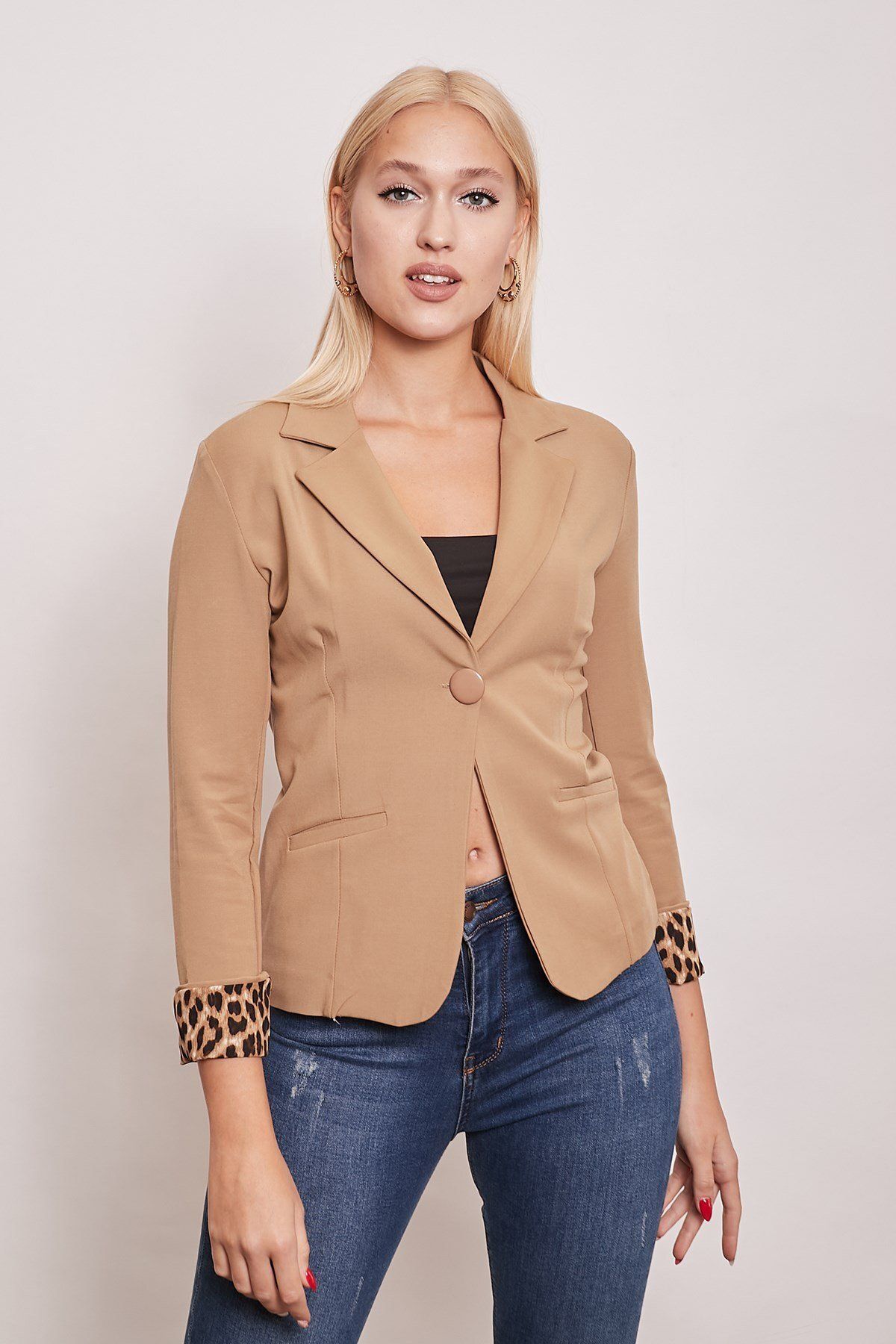 Jument-Collared Flato Pocket Double Long Sleeve Office Stylish Blazer Fabric Jacket-camel 5