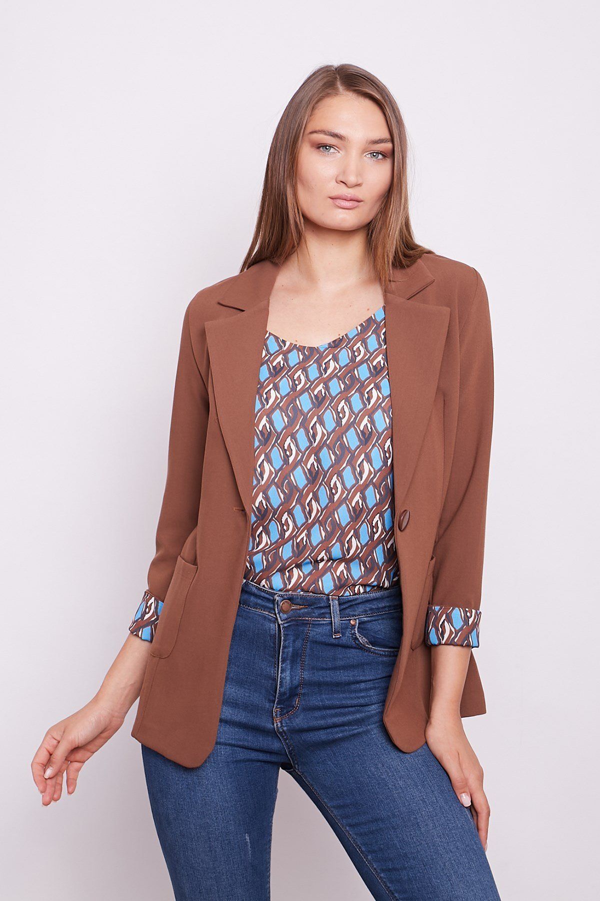 Jument-Collared Pocket Long Sleeve Fold Blazer Fabric Jacket - Tan 1