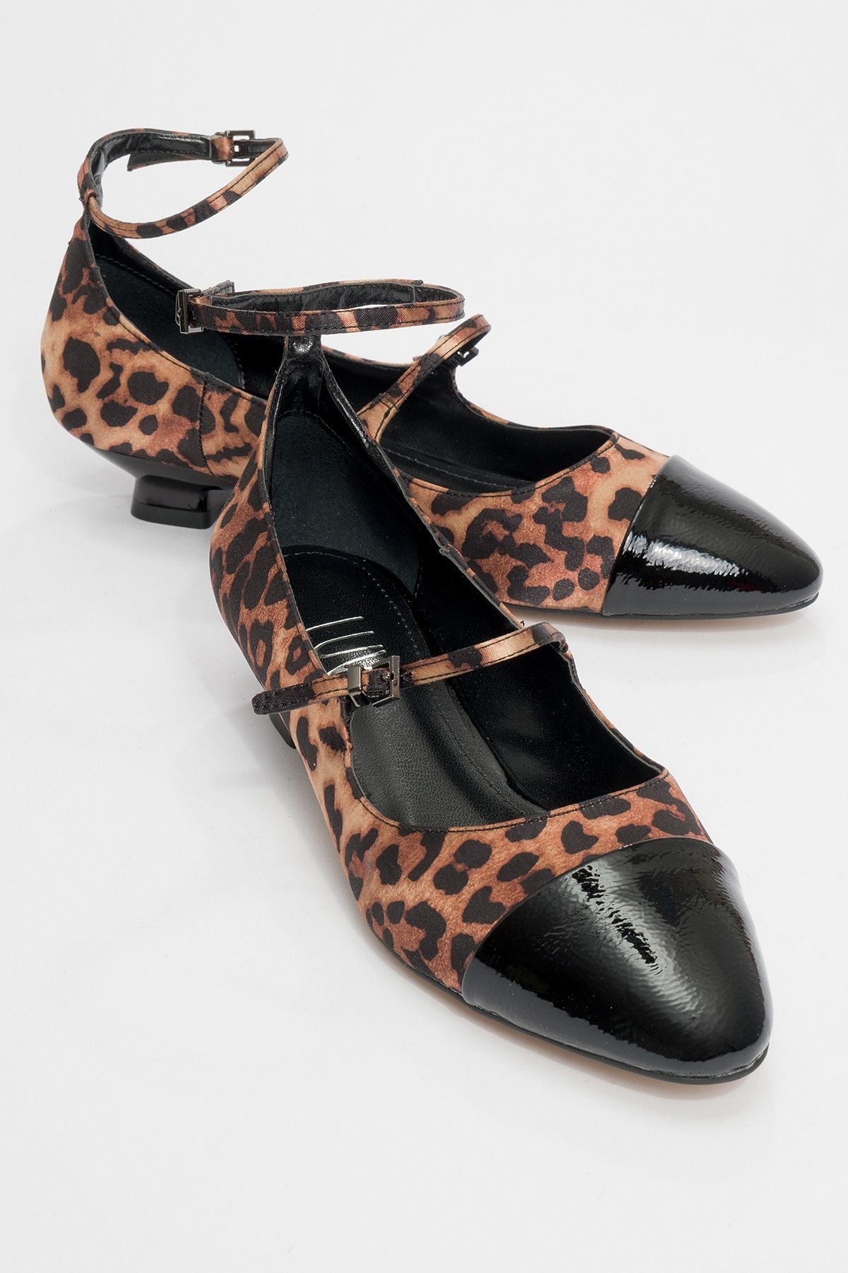 کفش های پاشنه پایین زنانه چرم مشکی طرح دار مشکی و زرد USTER luvishoes
