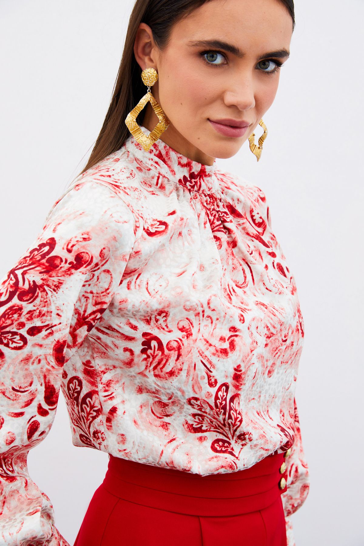 Sateen-Red Patterned Stand Collar Blouse 3