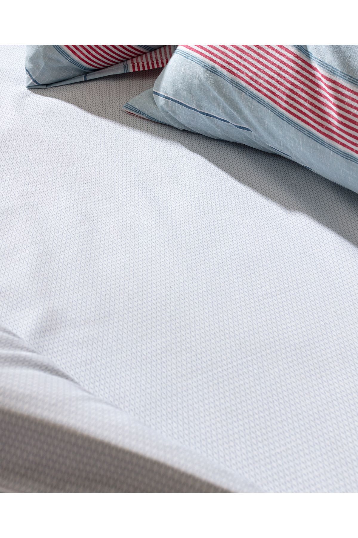 Madame Coco-Marc King Size Printed Bedding Set 6