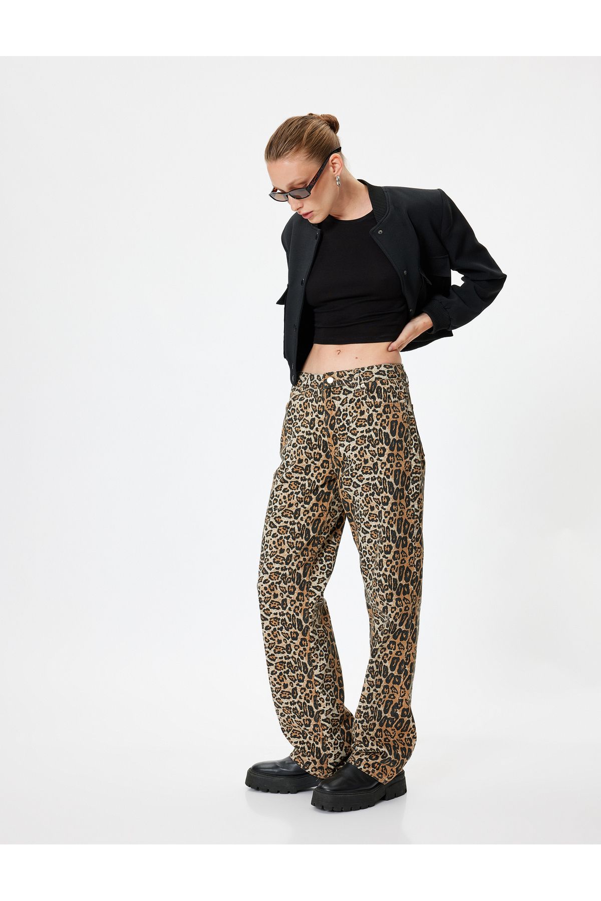 complete the look image