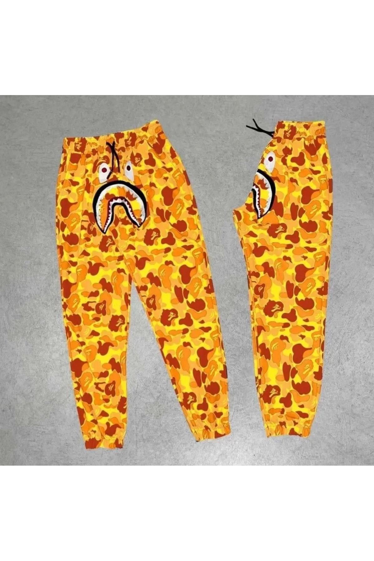 REKA MODA-Unisex Pubg Bape x Shark Sweatpants - Yellow 1