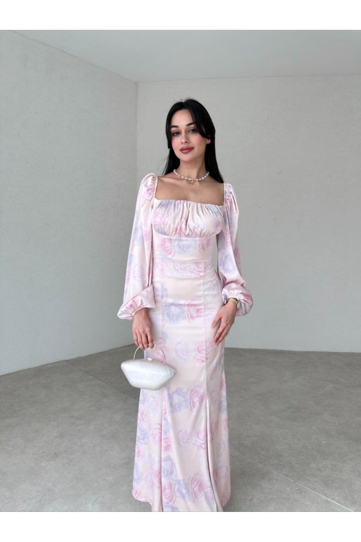 Elara Pembe Çiçekli Uzun Kol Uzun Elbise