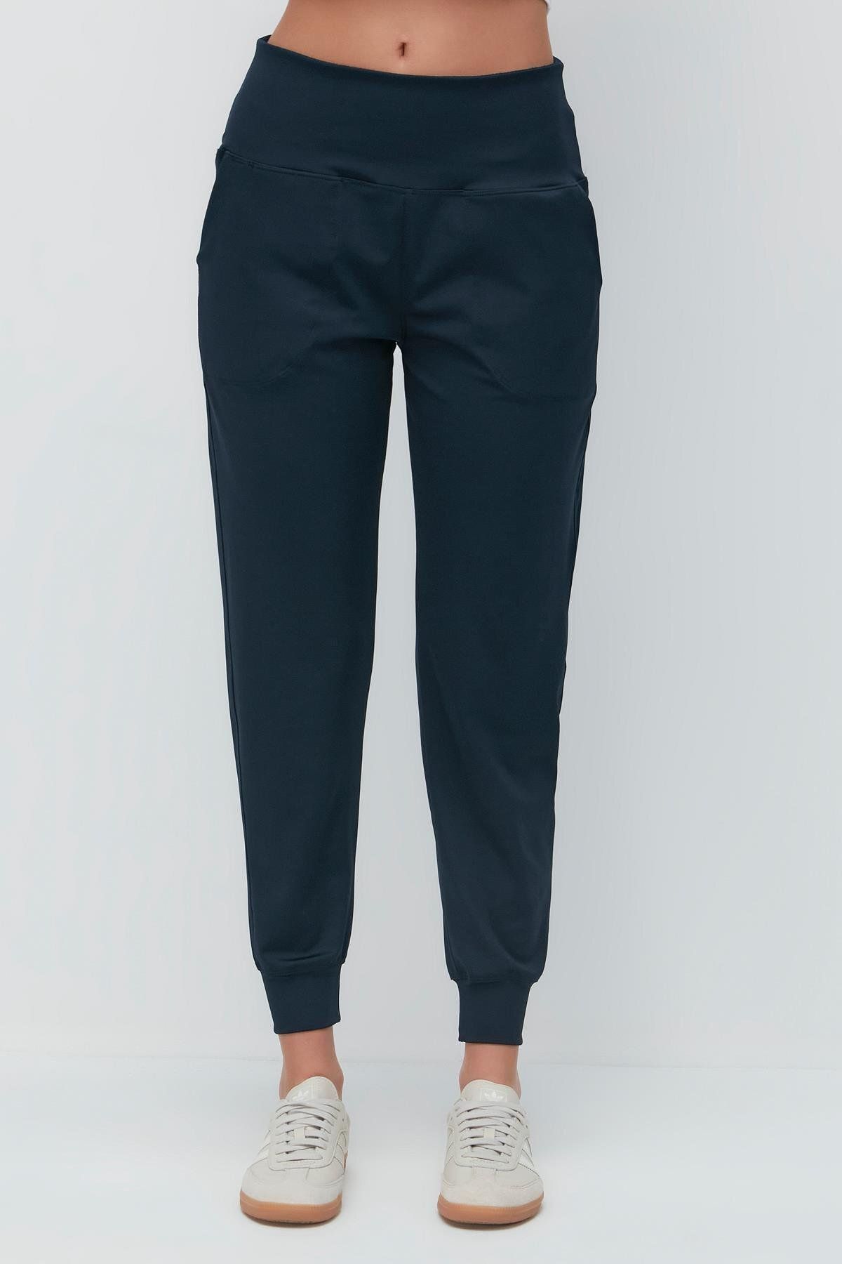 C&City-Tepláky s vysokým pásom Cuffed Leg Jogger 811 Smoked 7