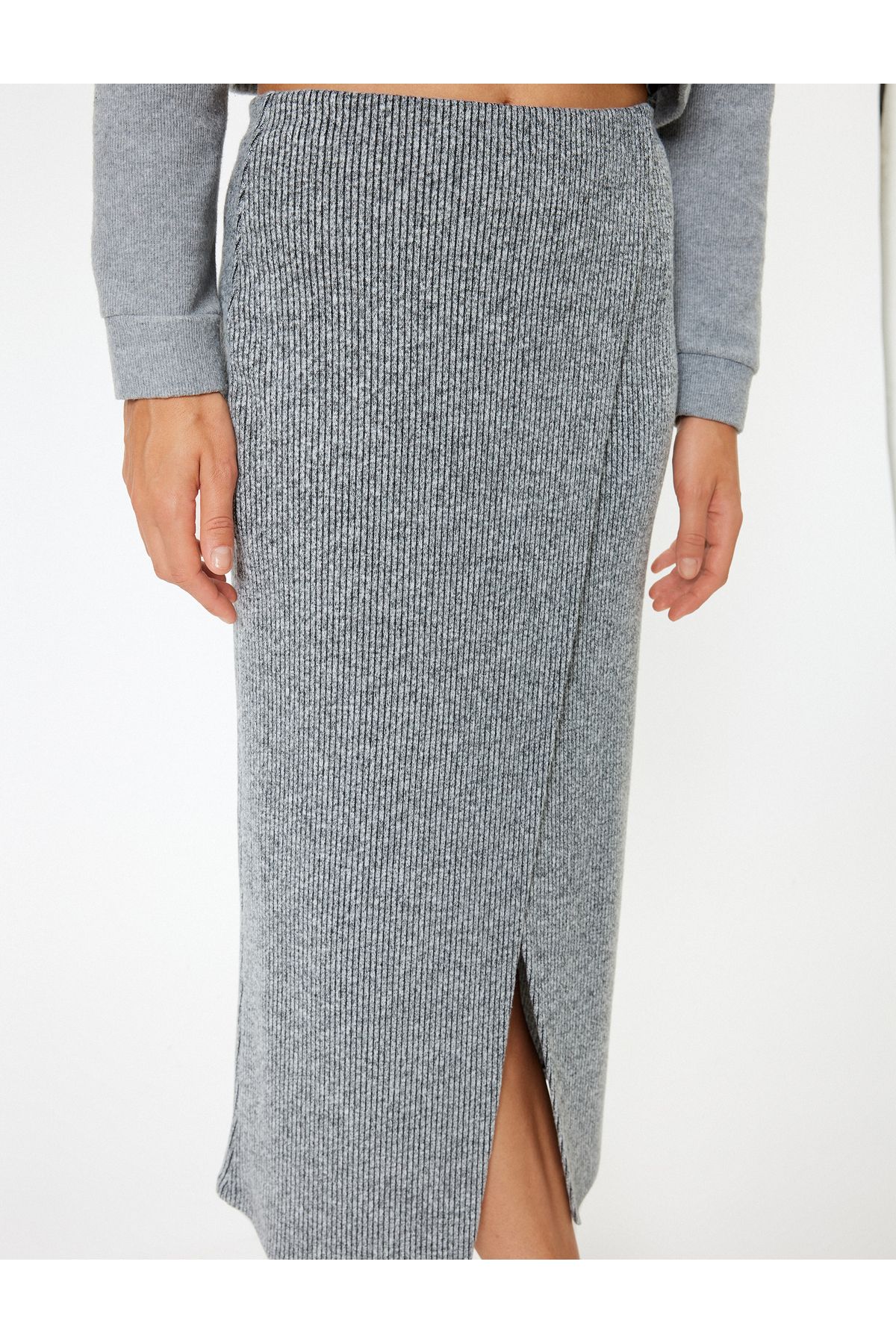 Koton-Front Slit Detailed Ribbed Midi Double Breasted Knitwear Skirt 5