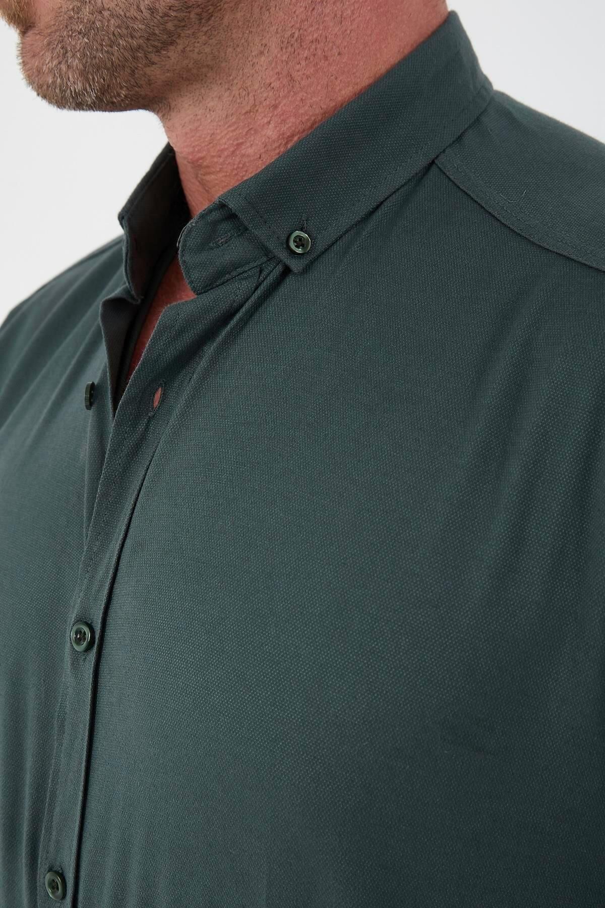 Valiberta-Lycra Regular Fit Breathable Classic Men's Oxford Shirt - Pine Green 3