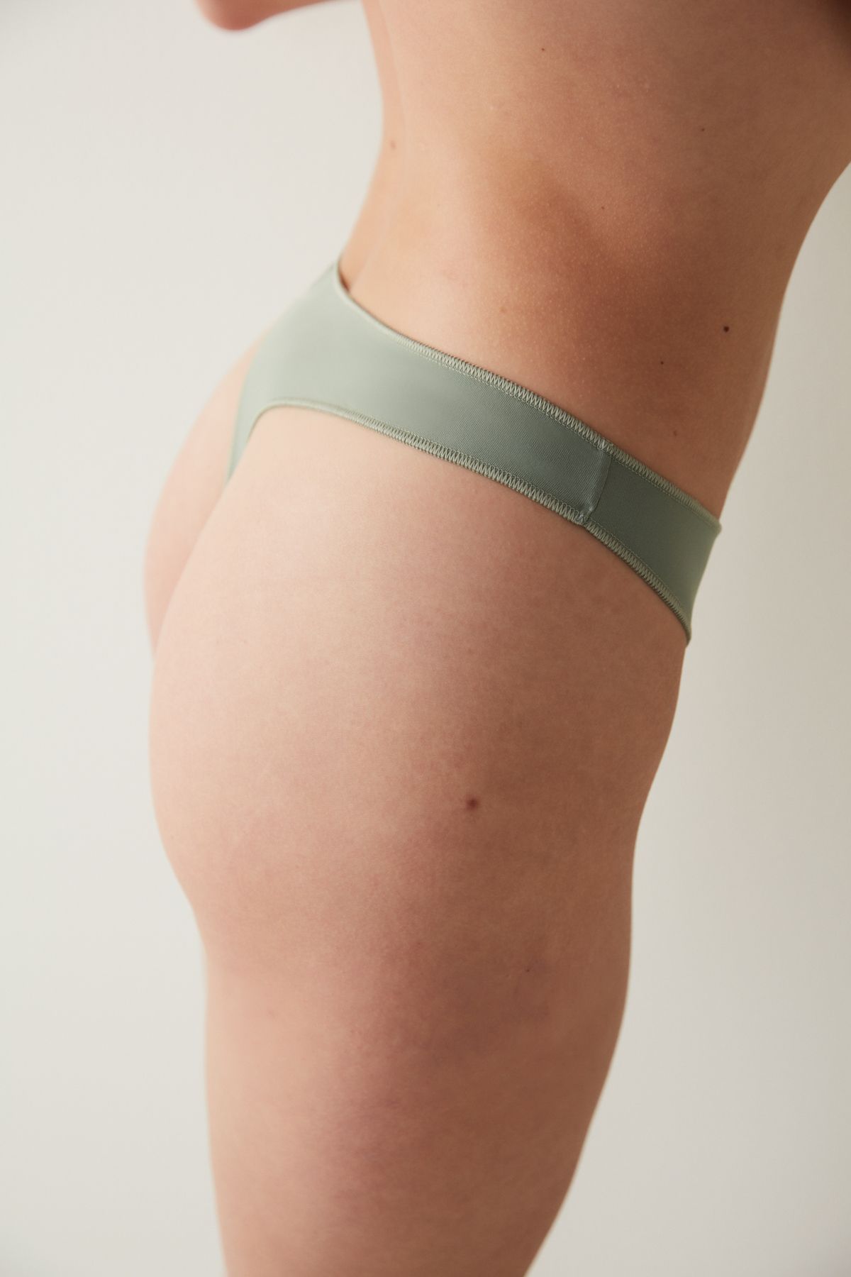 Penti-Easy Micro Thong Panties 3