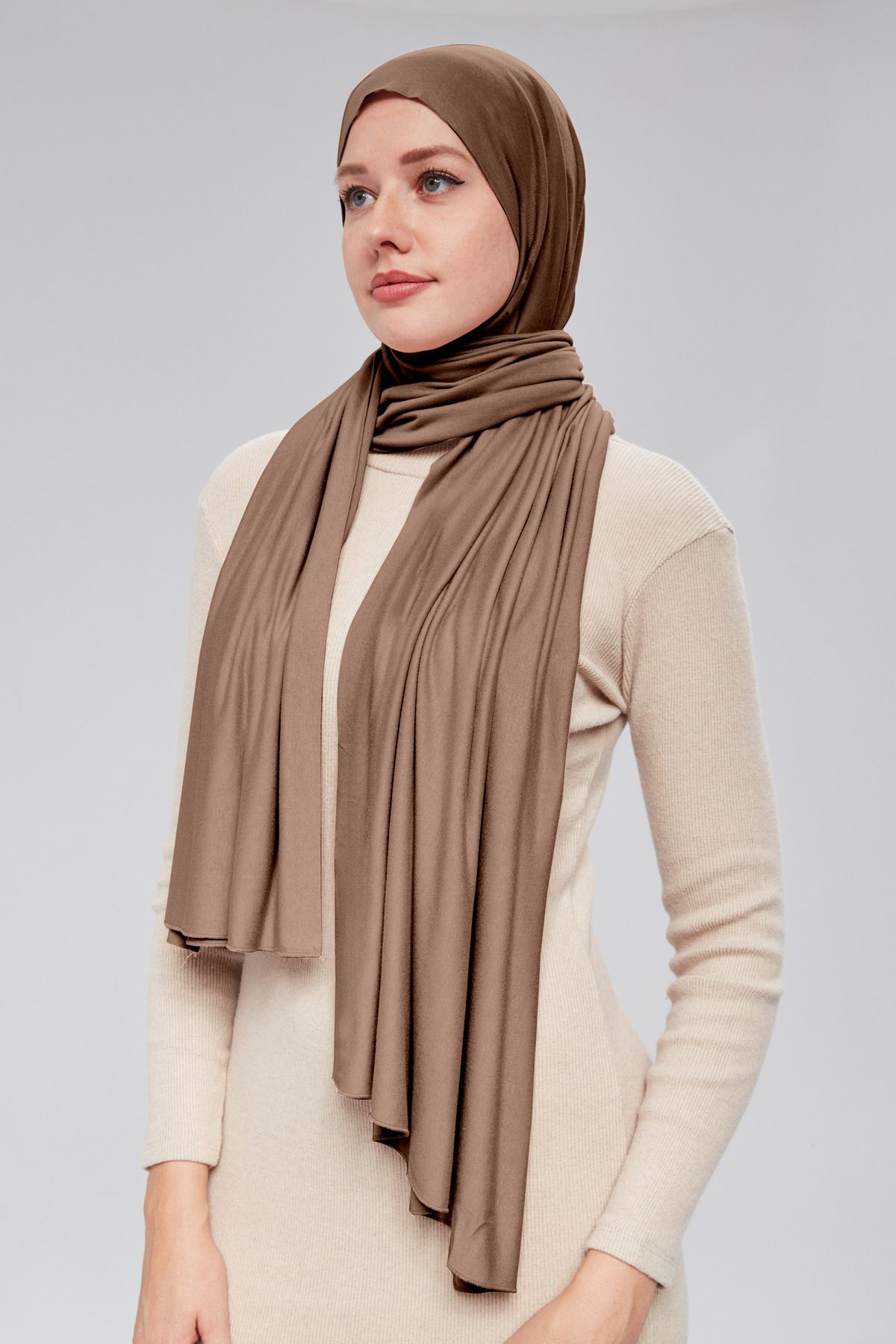 Sonbaharmoda-Şal Hijab din Bumbac Pieptănat de Lux - Ciocolată 2