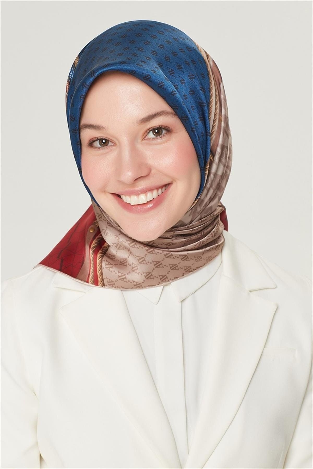 Armine-Nostalgia Sura Silk 8519-34 Red Mixed Pattern 1