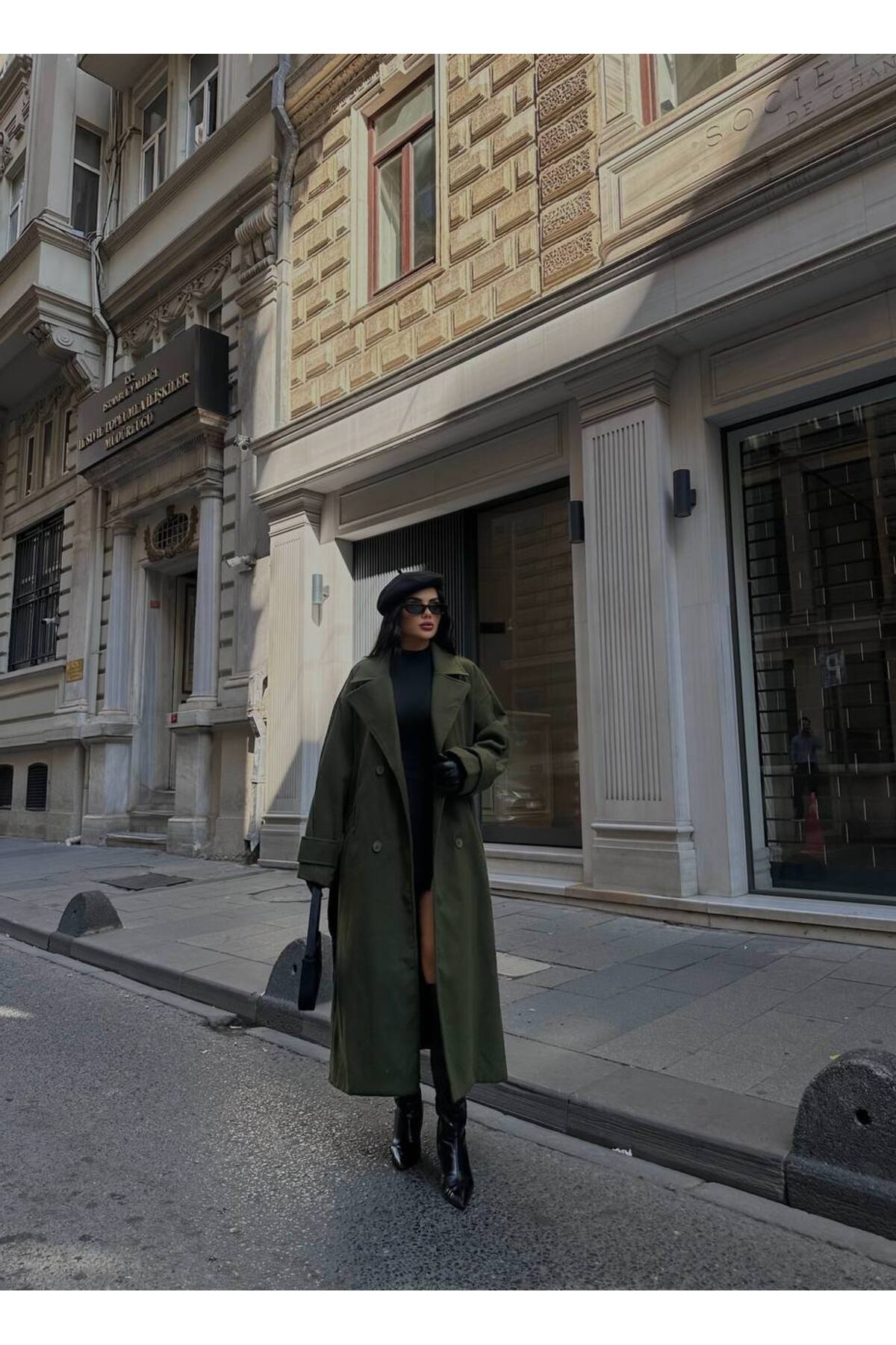 LB Laluna Butik Kadın Manşet Detaylı Kemerli Uzun Kaşe Kaban Palto Oversize Rahat Kesim görsel 4