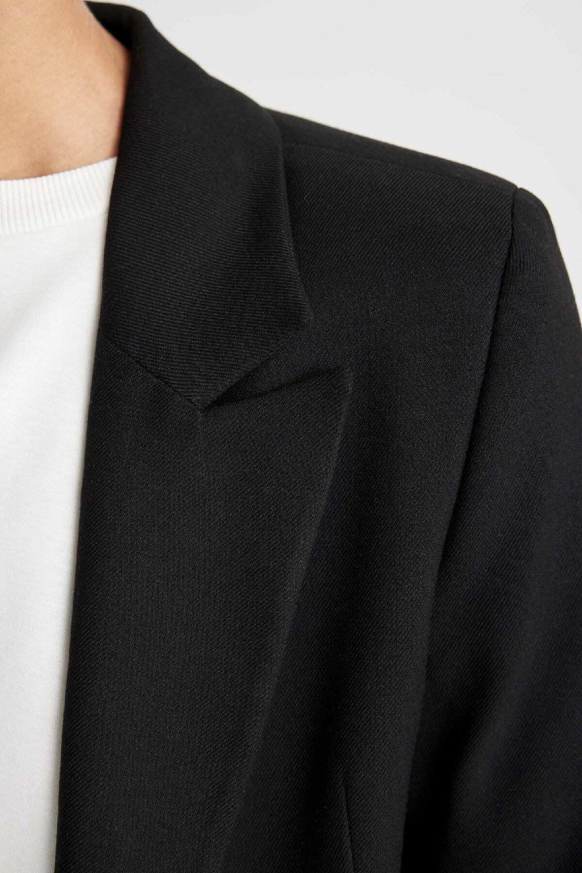 DeFacto-Oversize Wide Fit Buttoned Basic Plain Blazer Jacket B0490Ax24Au 5