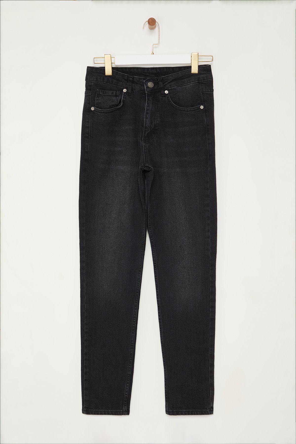 Trendyol Collection-Męskie czarne jeansy Comfort Fit - Tmnaw25Je00008 6