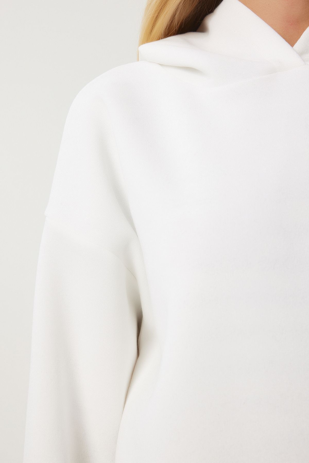Happiness İstanbul-Ecru-Sweatshirt mit Kapuze für Damen OW00050 6