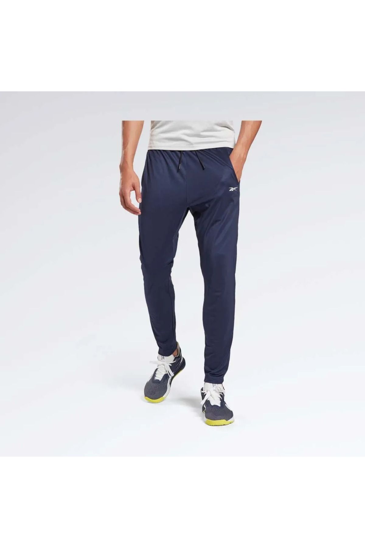 Reebok Workout Ready Trackster E ofman Alt Fiyat Yorumlar Trendyol