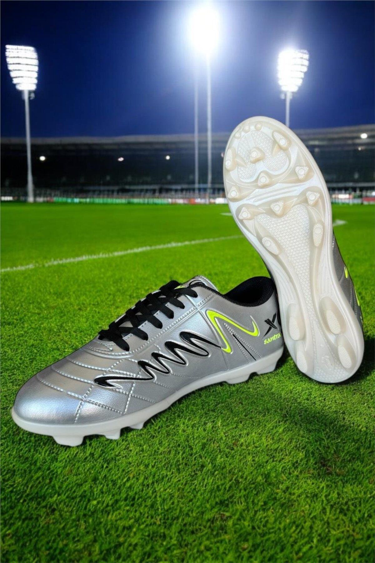 Liger-Men's Crampon Threaded Football Shoes Silver 2